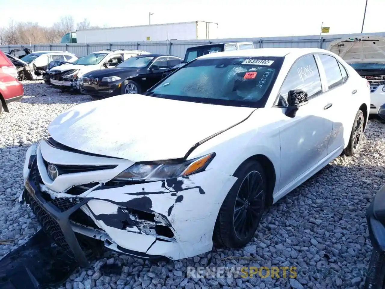 2 Photograph of a damaged car 4T1G11AKXLU381415 TOYOTA CAMRY 2020