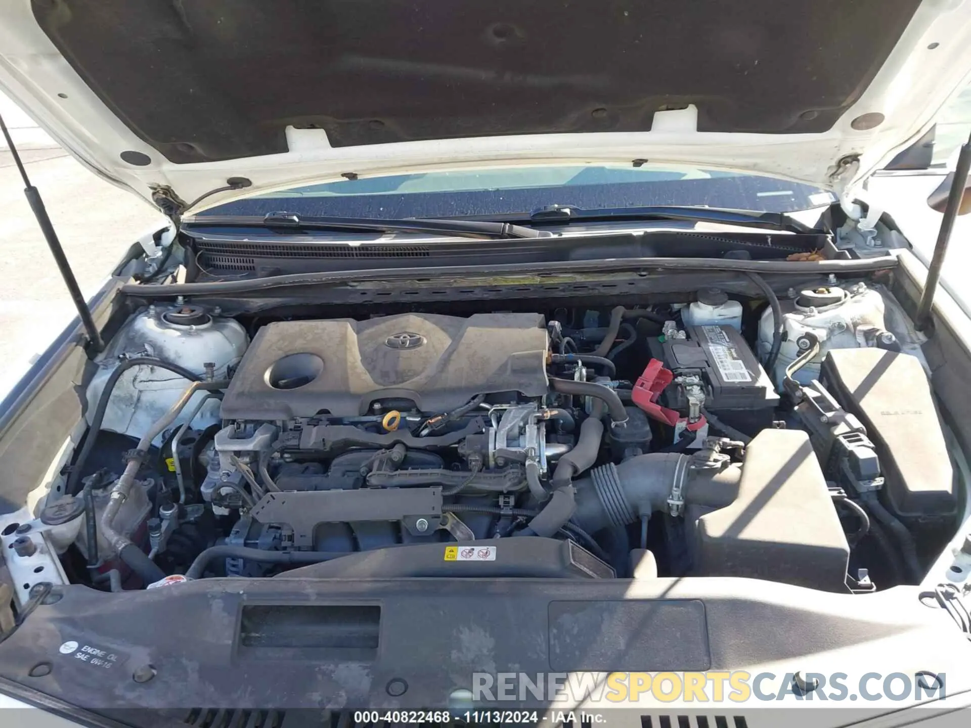 10 Photograph of a damaged car 4T1G11AKXLU381527 TOYOTA CAMRY 2020