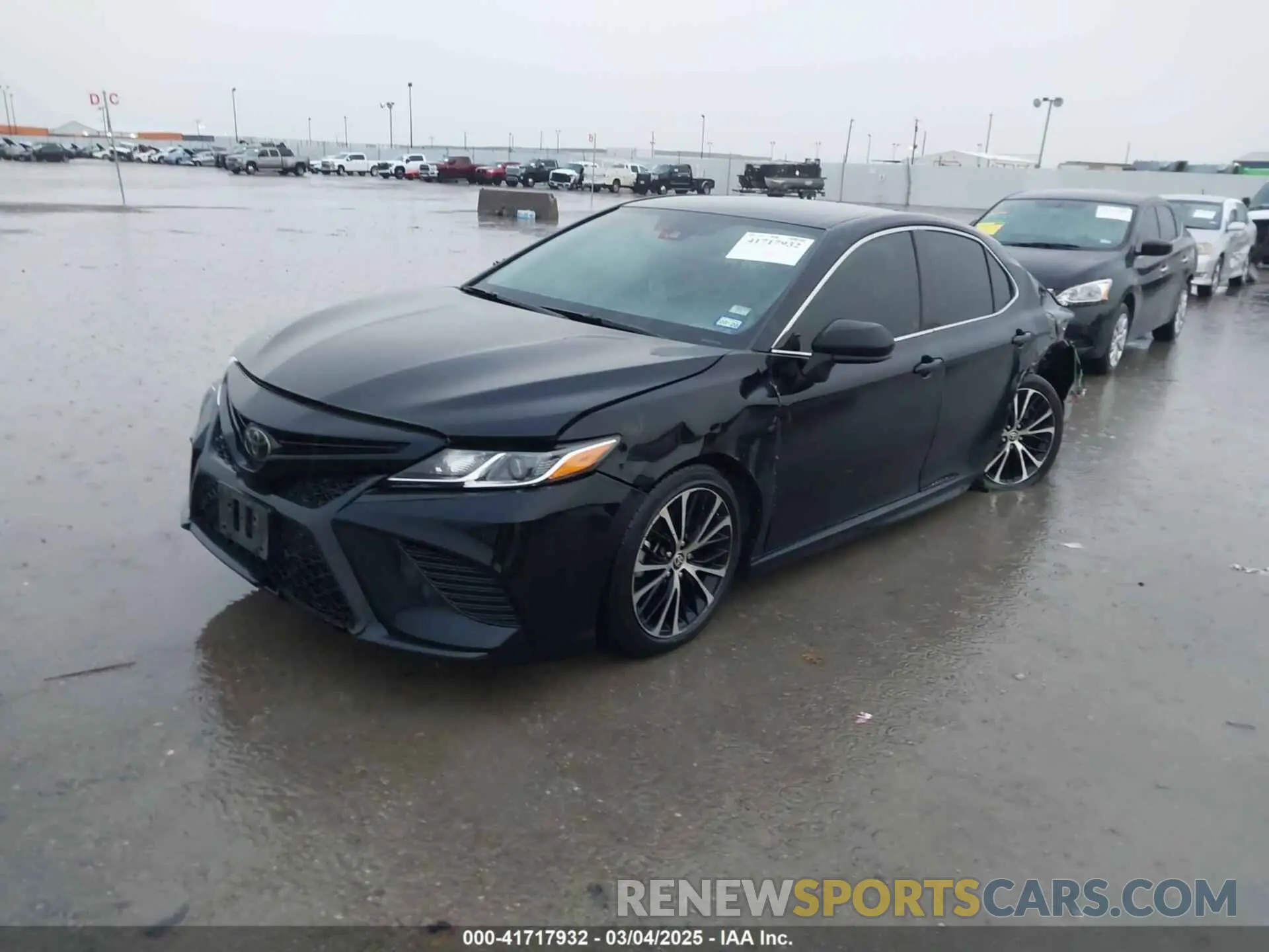 2 Photograph of a damaged car 4T1G11AKXLU383083 TOYOTA CAMRY 2020