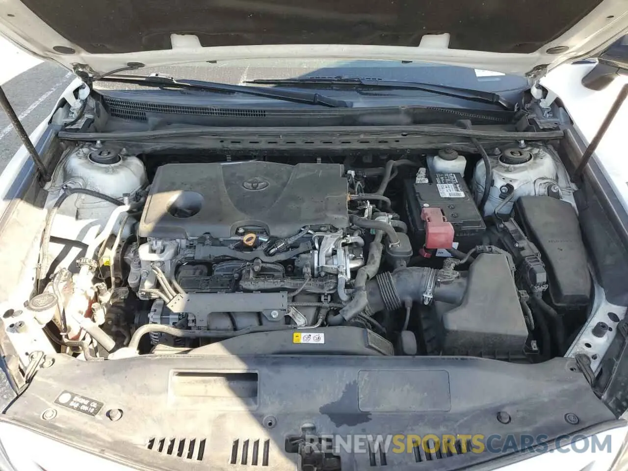 11 Photograph of a damaged car 4T1G11AKXLU394911 TOYOTA CAMRY 2020