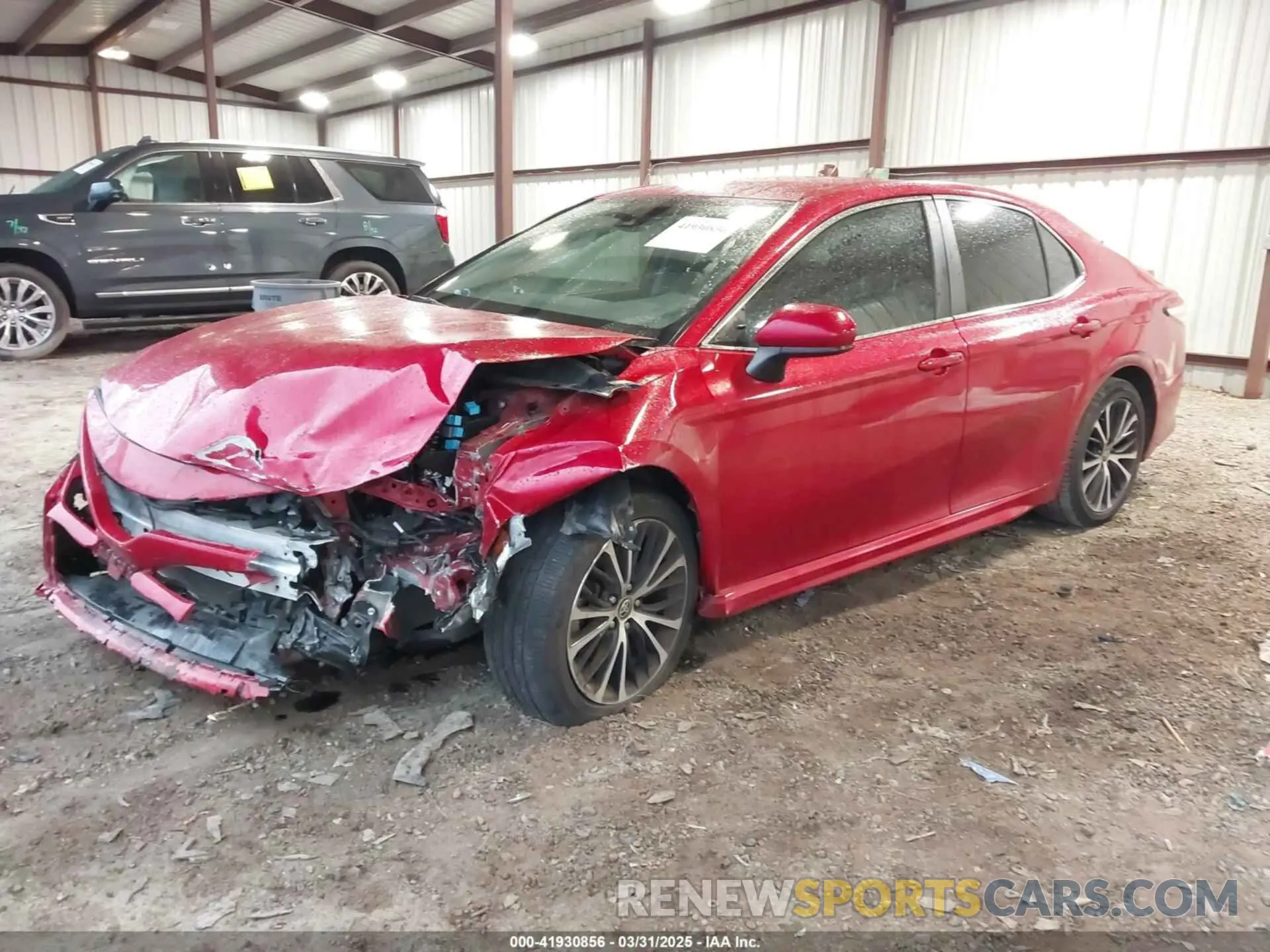 2 Photograph of a damaged car 4T1G11AKXLU395850 TOYOTA CAMRY 2020