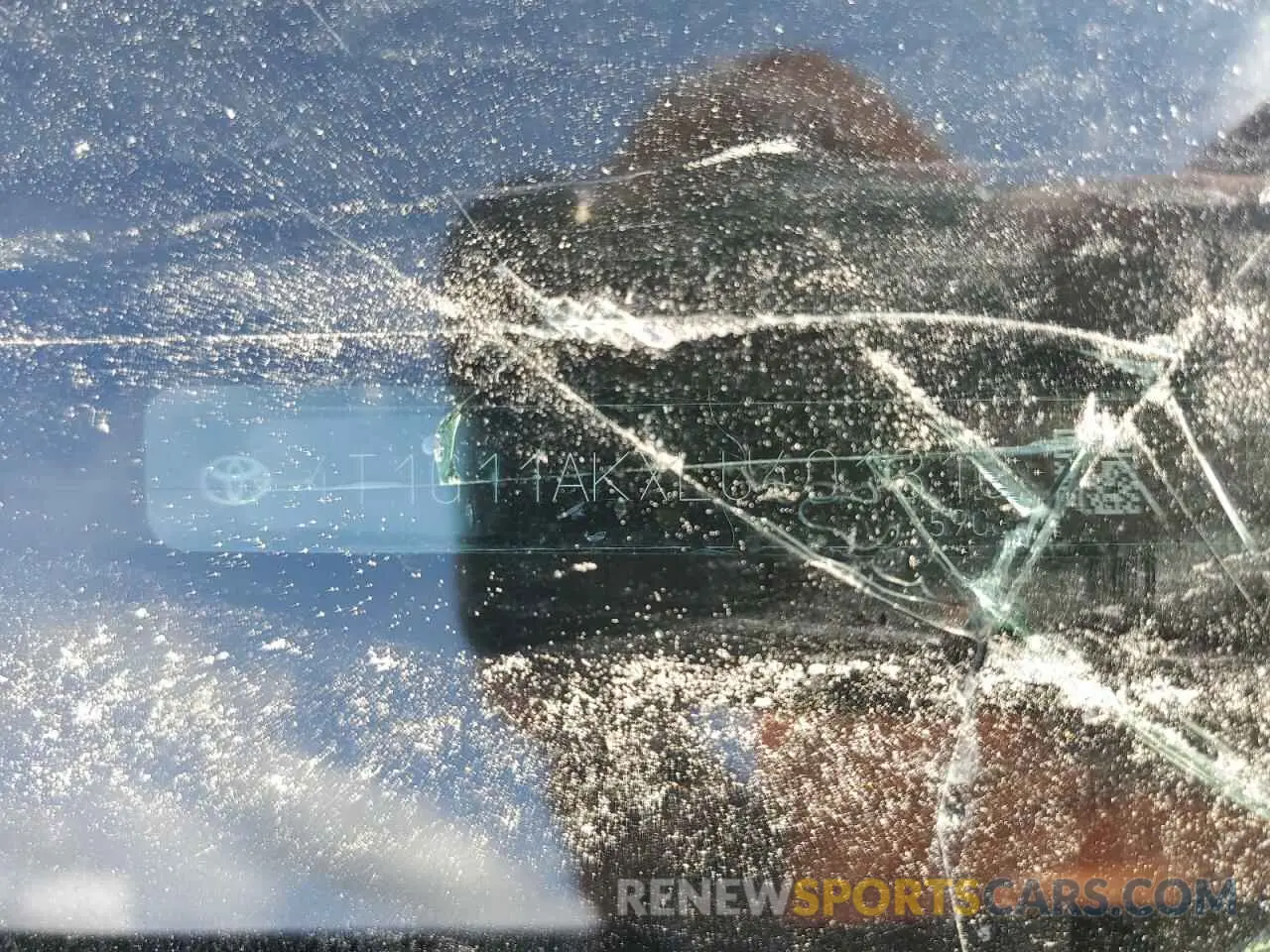 12 Photograph of a damaged car 4T1G11AKXLU401310 TOYOTA CAMRY 2020