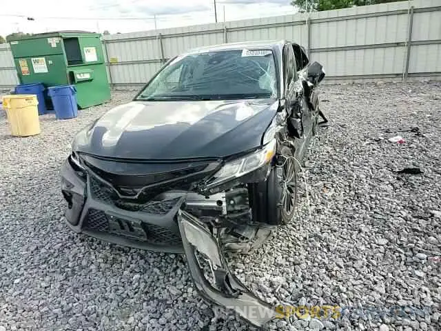 13 Photograph of a damaged car 4T1G11AKXLU401310 TOYOTA CAMRY 2020