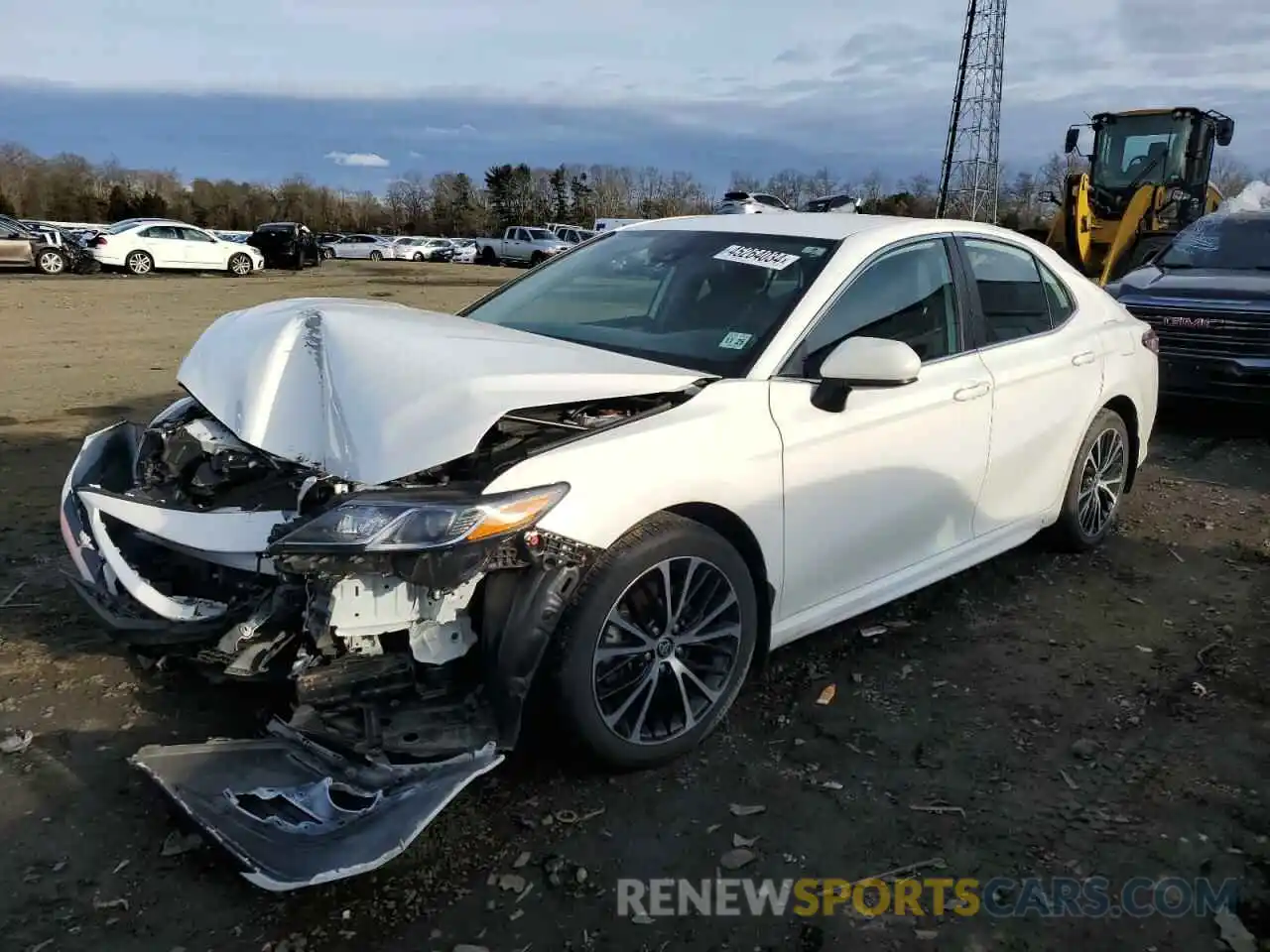 1 Photograph of a damaged car 4T1G11AKXLU401629 TOYOTA CAMRY 2020