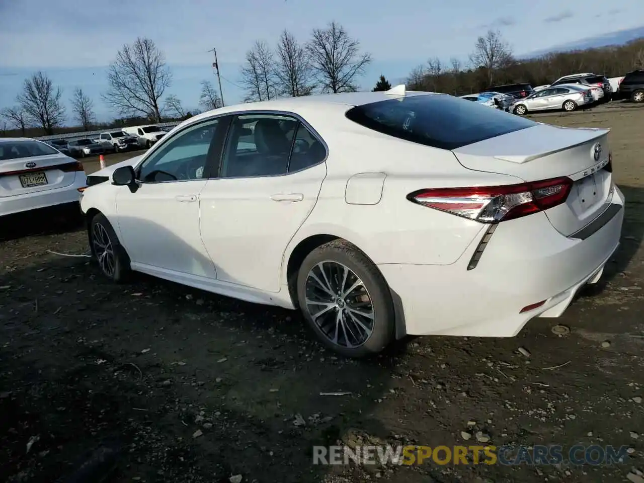 2 Photograph of a damaged car 4T1G11AKXLU401629 TOYOTA CAMRY 2020