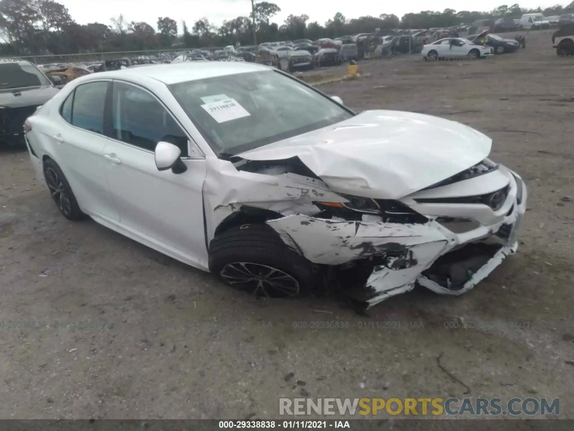 1 Photograph of a damaged car 4T1G11AKXLU505635 TOYOTA CAMRY 2020