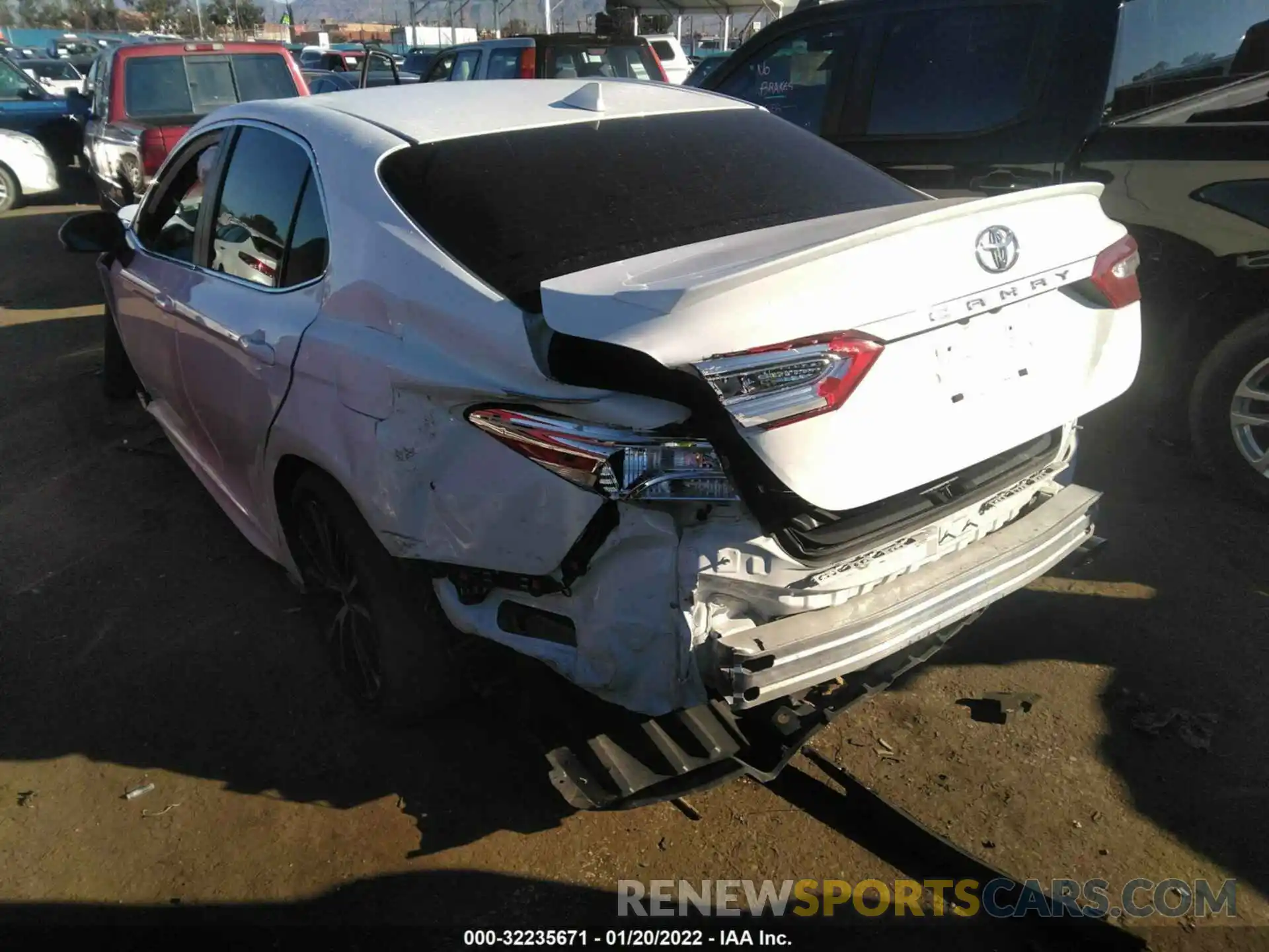 3 Photograph of a damaged car 4T1G11AKXLU505778 TOYOTA CAMRY 2020