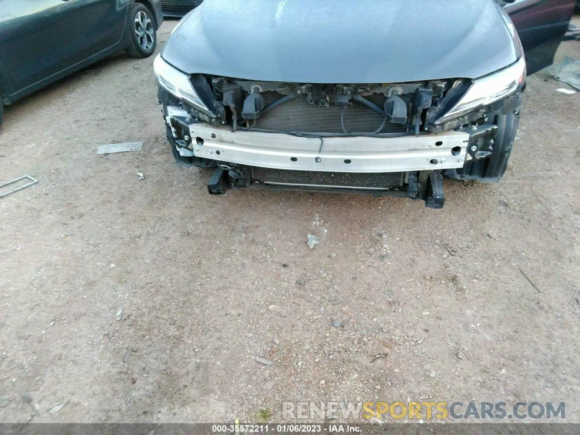 6 Photograph of a damaged car 4T1G11AKXLU865018 TOYOTA CAMRY 2020