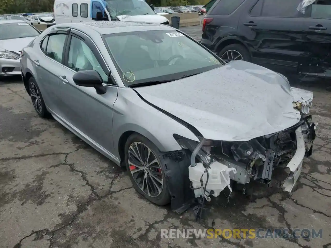 1 Photograph of a damaged car 4T1G11AKXLU873149 TOYOTA CAMRY 2020