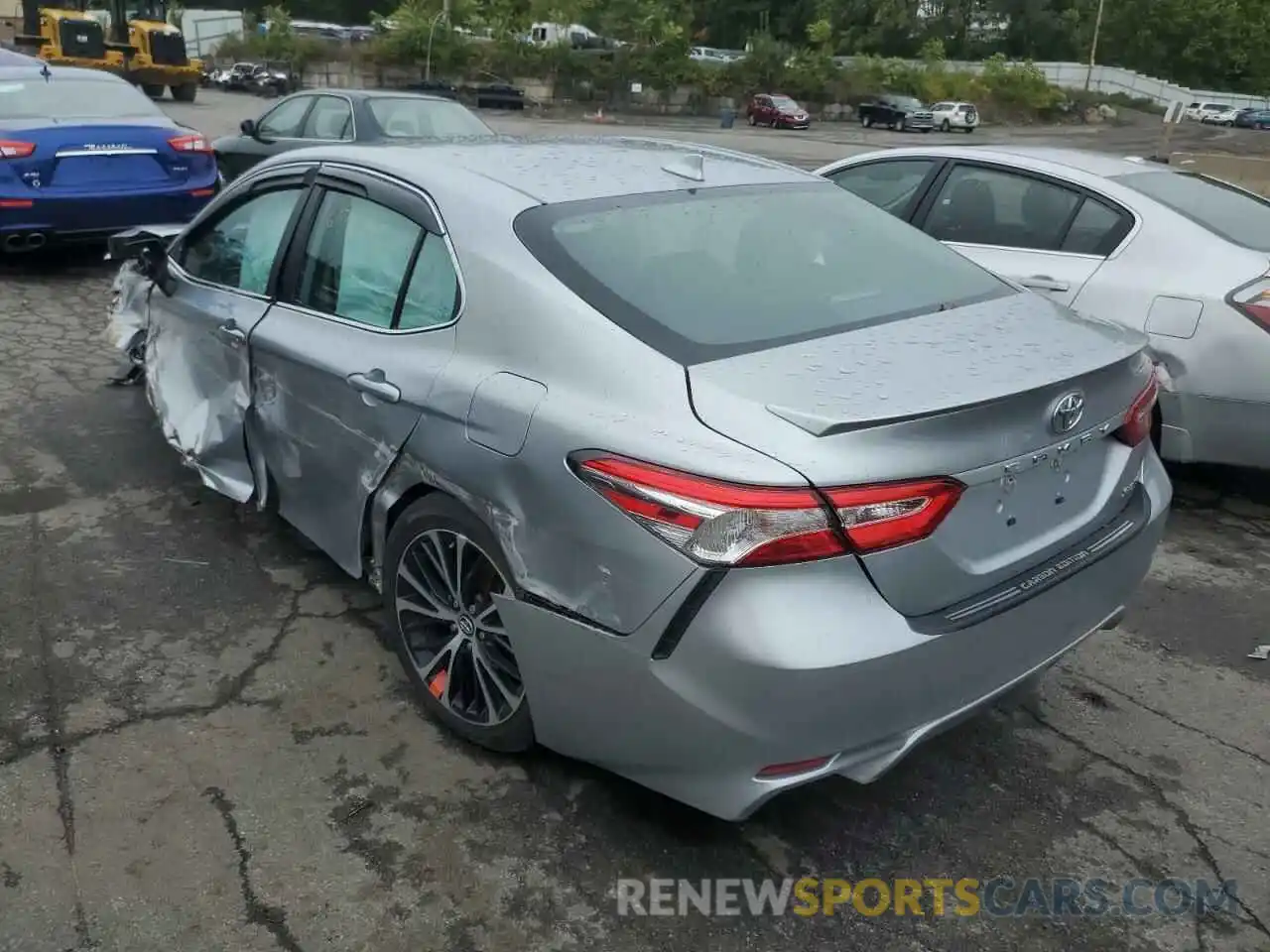 3 Photograph of a damaged car 4T1G11AKXLU873149 TOYOTA CAMRY 2020