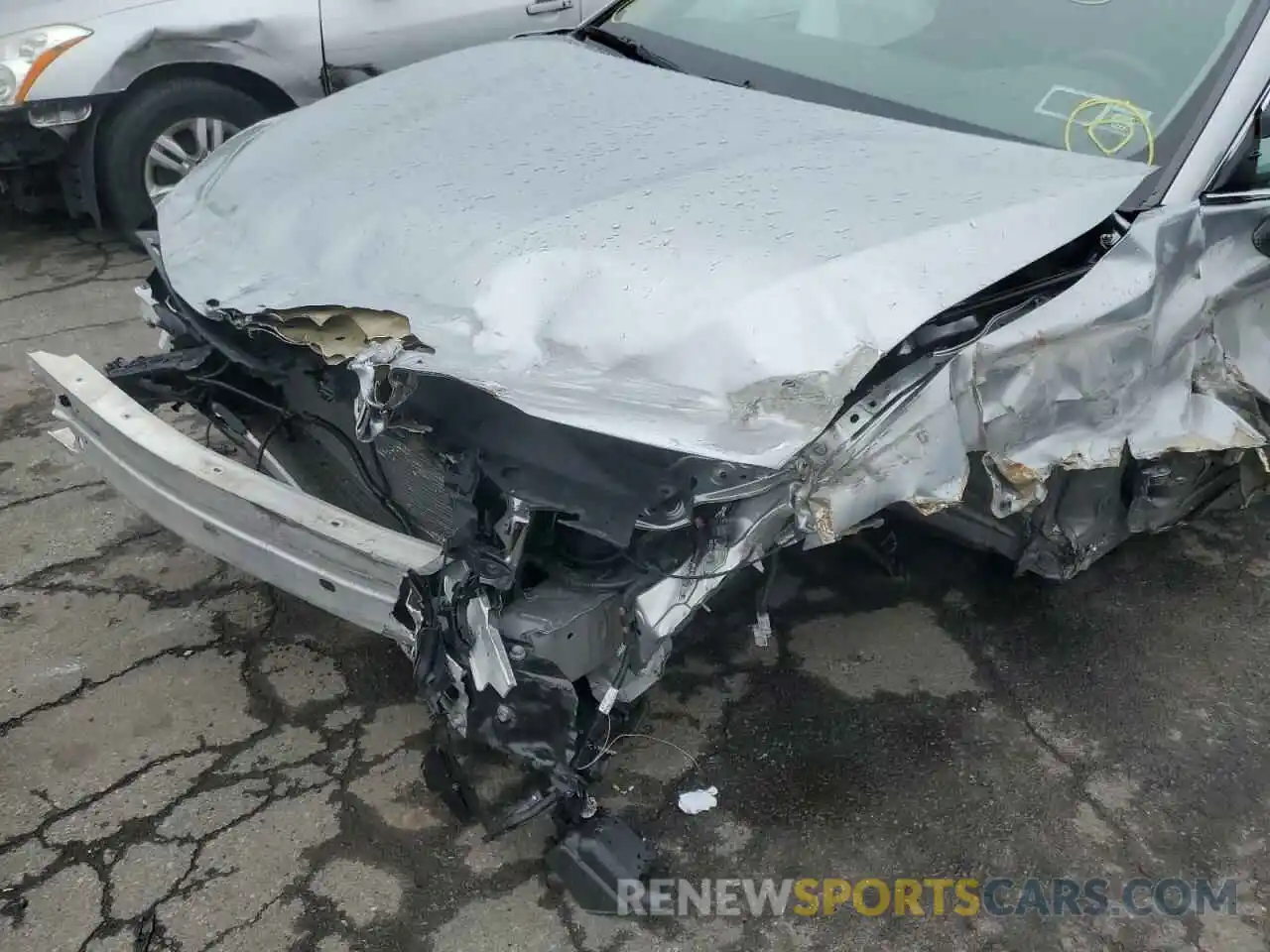 9 Photograph of a damaged car 4T1G11AKXLU873149 TOYOTA CAMRY 2020