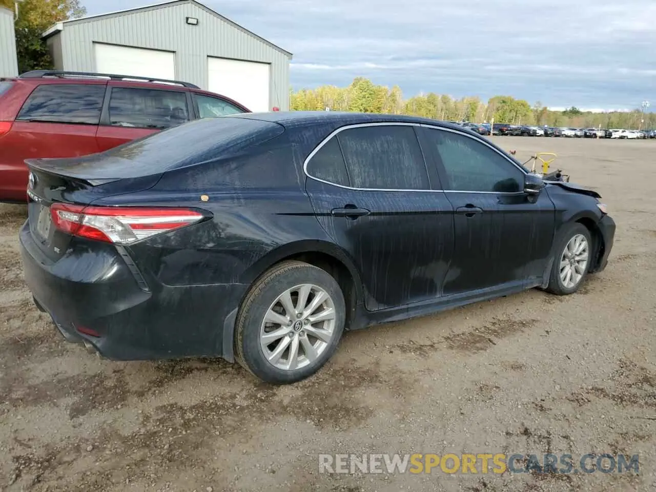 3 Photograph of a damaged car 4T1G11AKXLU880960 TOYOTA CAMRY 2020