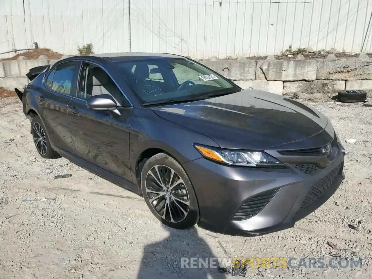 1 Photograph of a damaged car 4T1G11AKXLU886130 TOYOTA CAMRY 2020