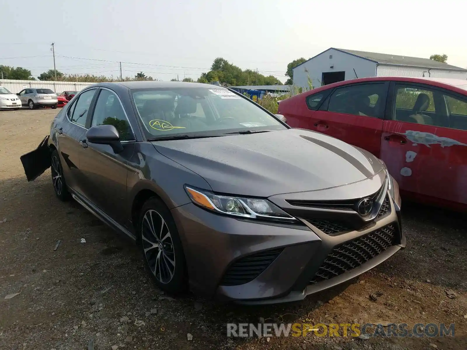 1 Photograph of a damaged car 4T1G11AKXLU889836 TOYOTA CAMRY 2020