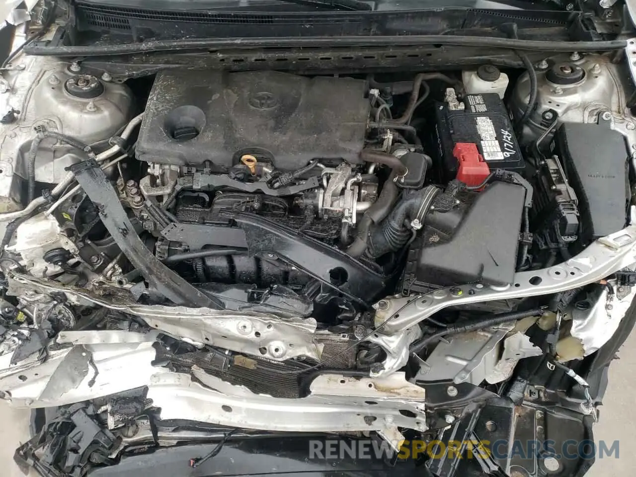 11 Photograph of a damaged car 4T1G11AKXLU889884 TOYOTA CAMRY 2020