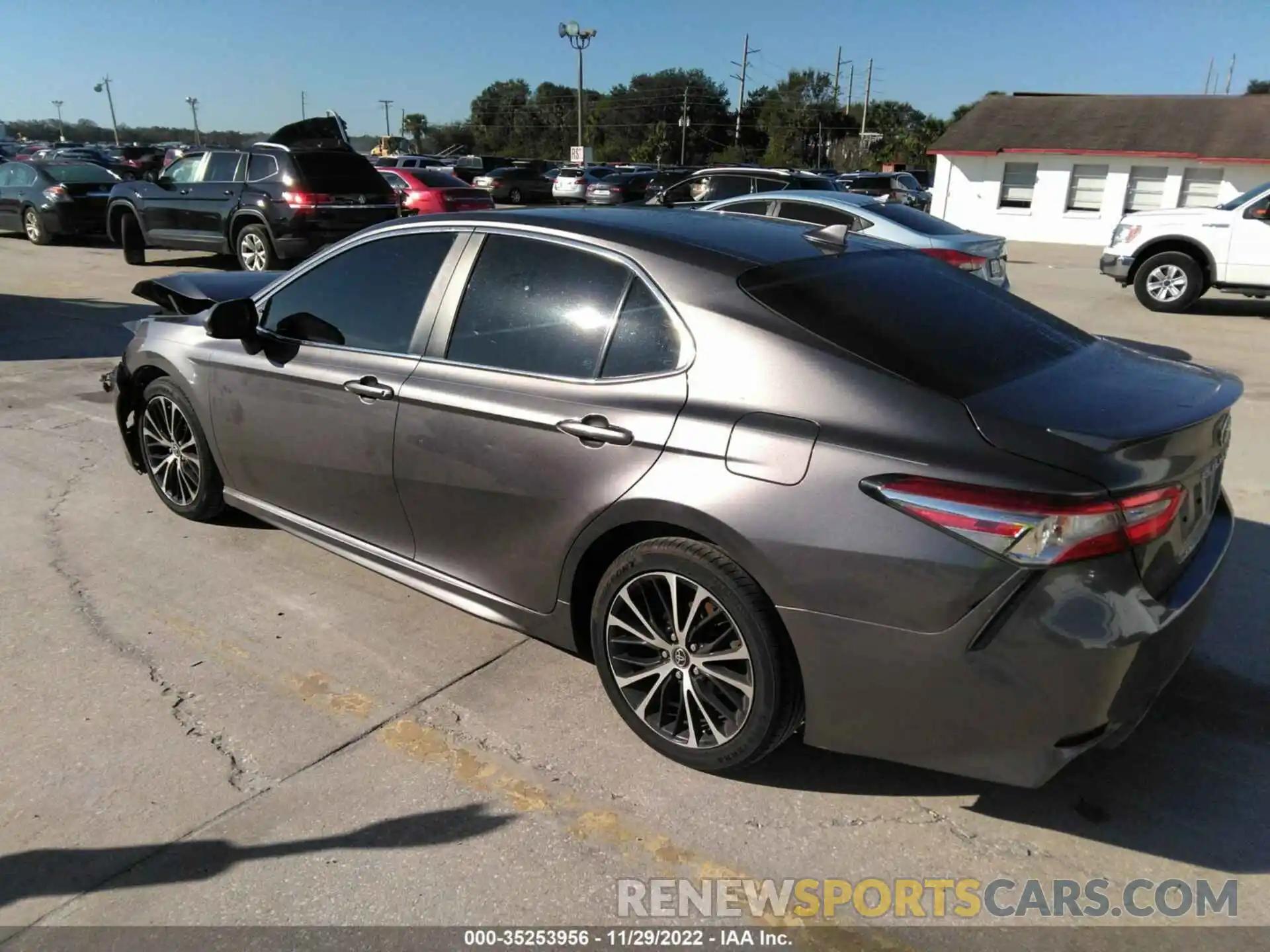 3 Photograph of a damaged car 4T1G11AKXLU890176 TOYOTA CAMRY 2020