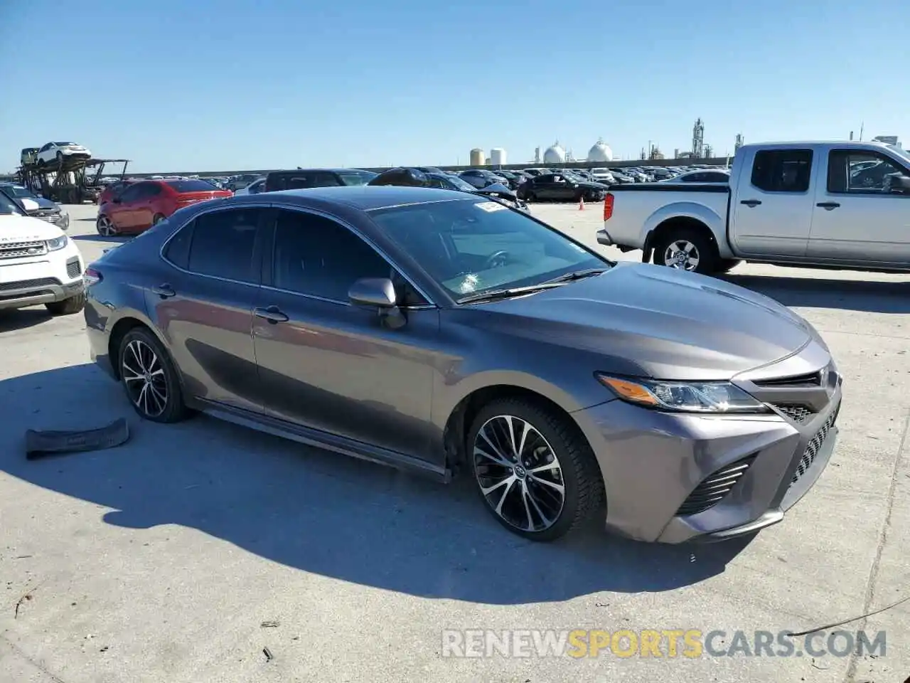 4 Photograph of a damaged car 4T1G11AKXLU892302 TOYOTA CAMRY 2020