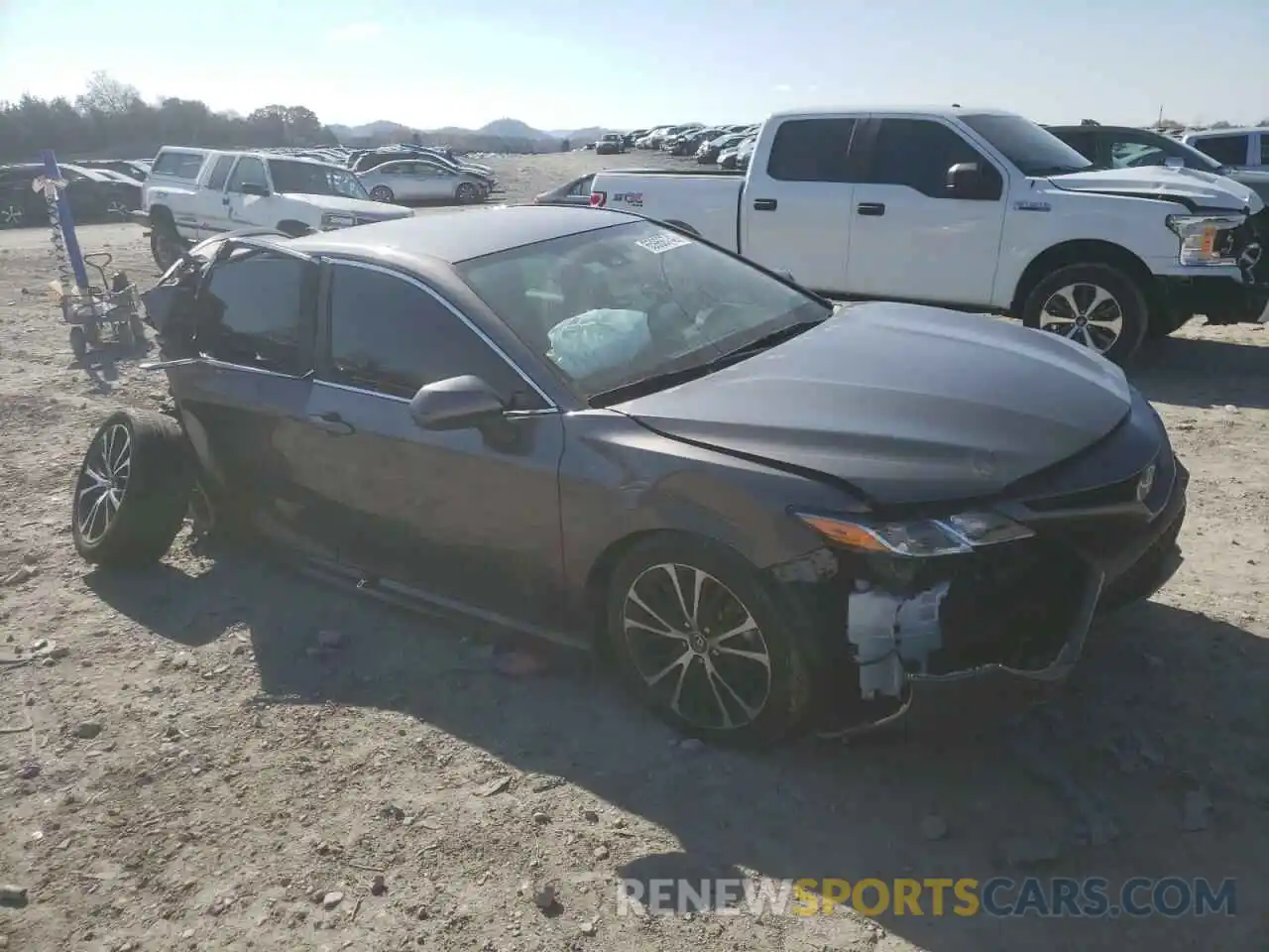 1 Photograph of a damaged car 4T1G11AKXLU894521 TOYOTA CAMRY 2020