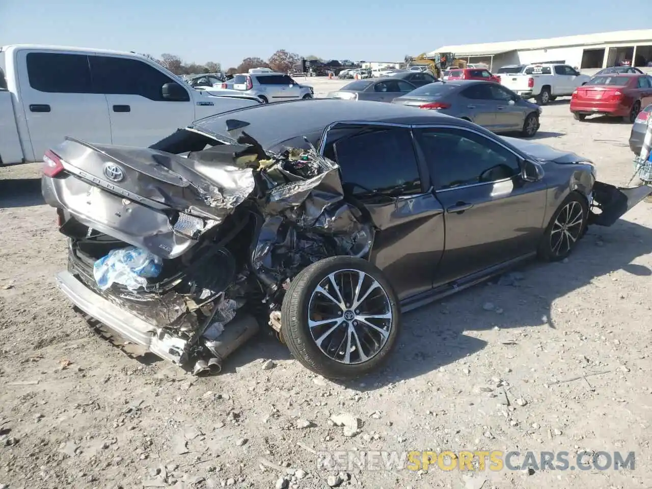 4 Photograph of a damaged car 4T1G11AKXLU894521 TOYOTA CAMRY 2020