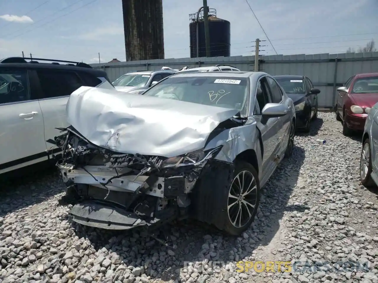 1 Photograph of a damaged car 4T1G11AKXLU896818 TOYOTA CAMRY 2020