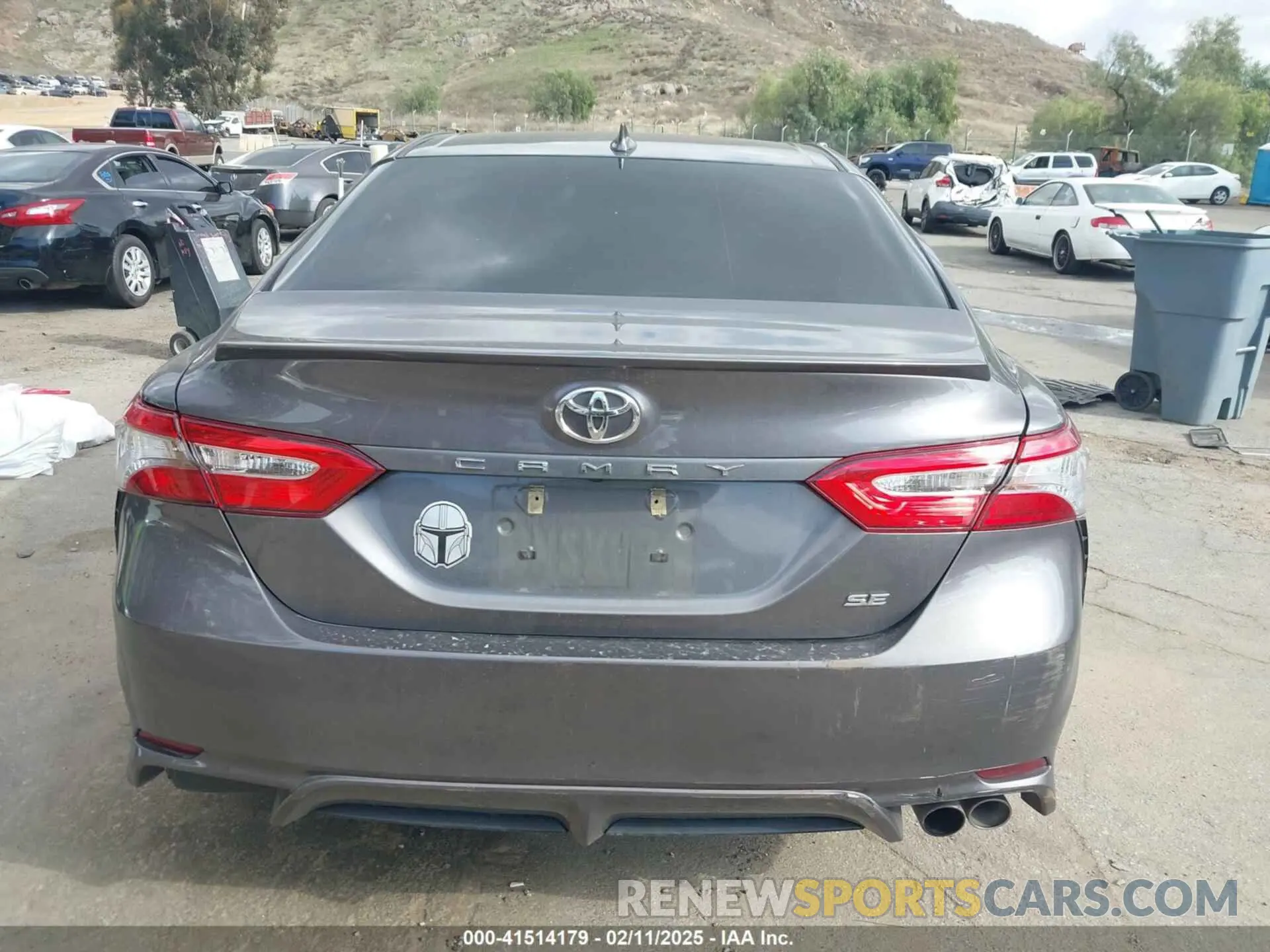 16 Photograph of a damaged car 4T1G11AKXLU897144 TOYOTA CAMRY 2020