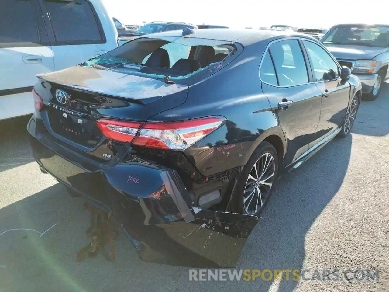 4 Photograph of a damaged car 4T1G11AKXLU904707 TOYOTA CAMRY 2020