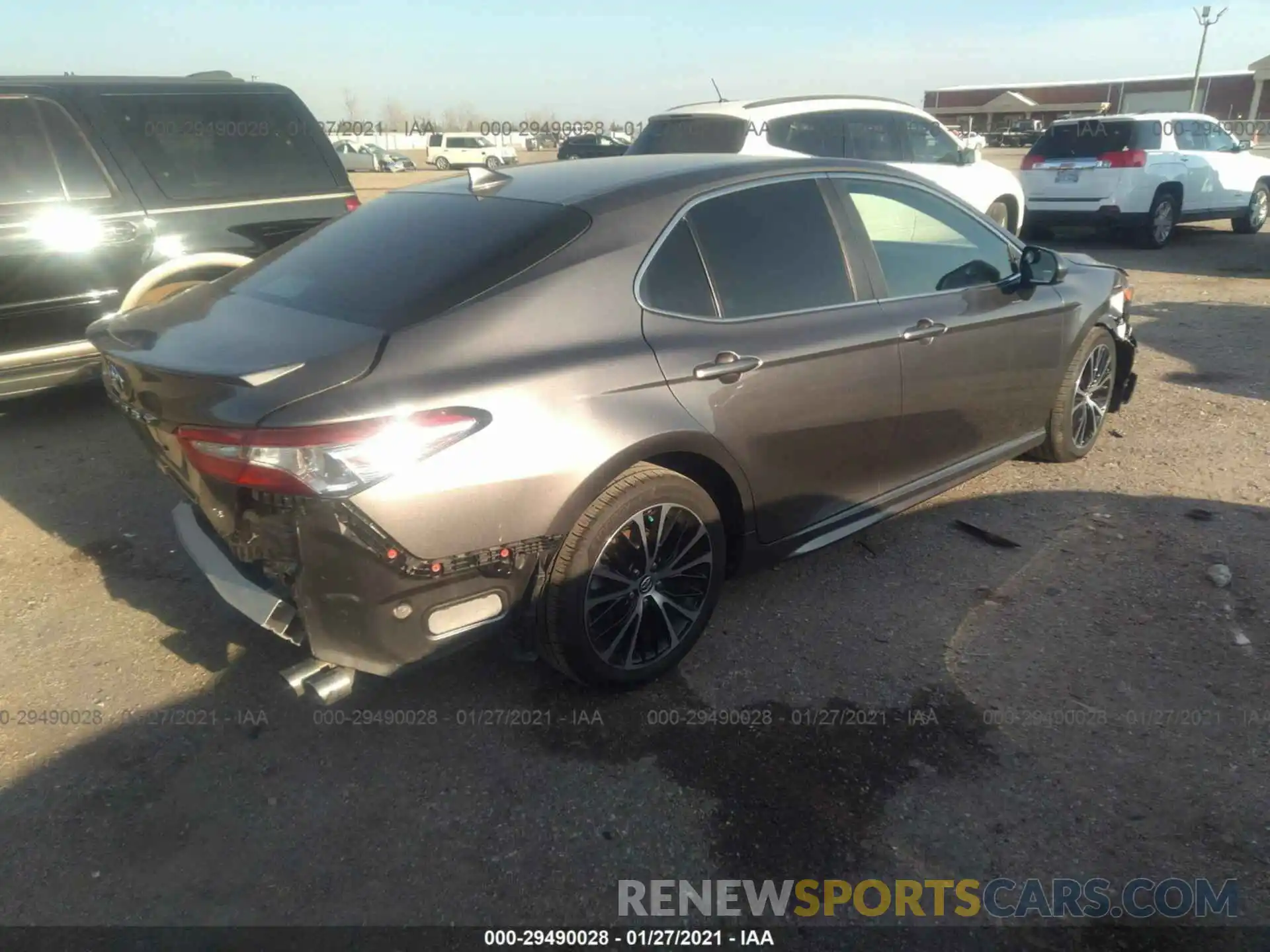 4 Photograph of a damaged car 4T1G11AKXLU905288 TOYOTA CAMRY 2020