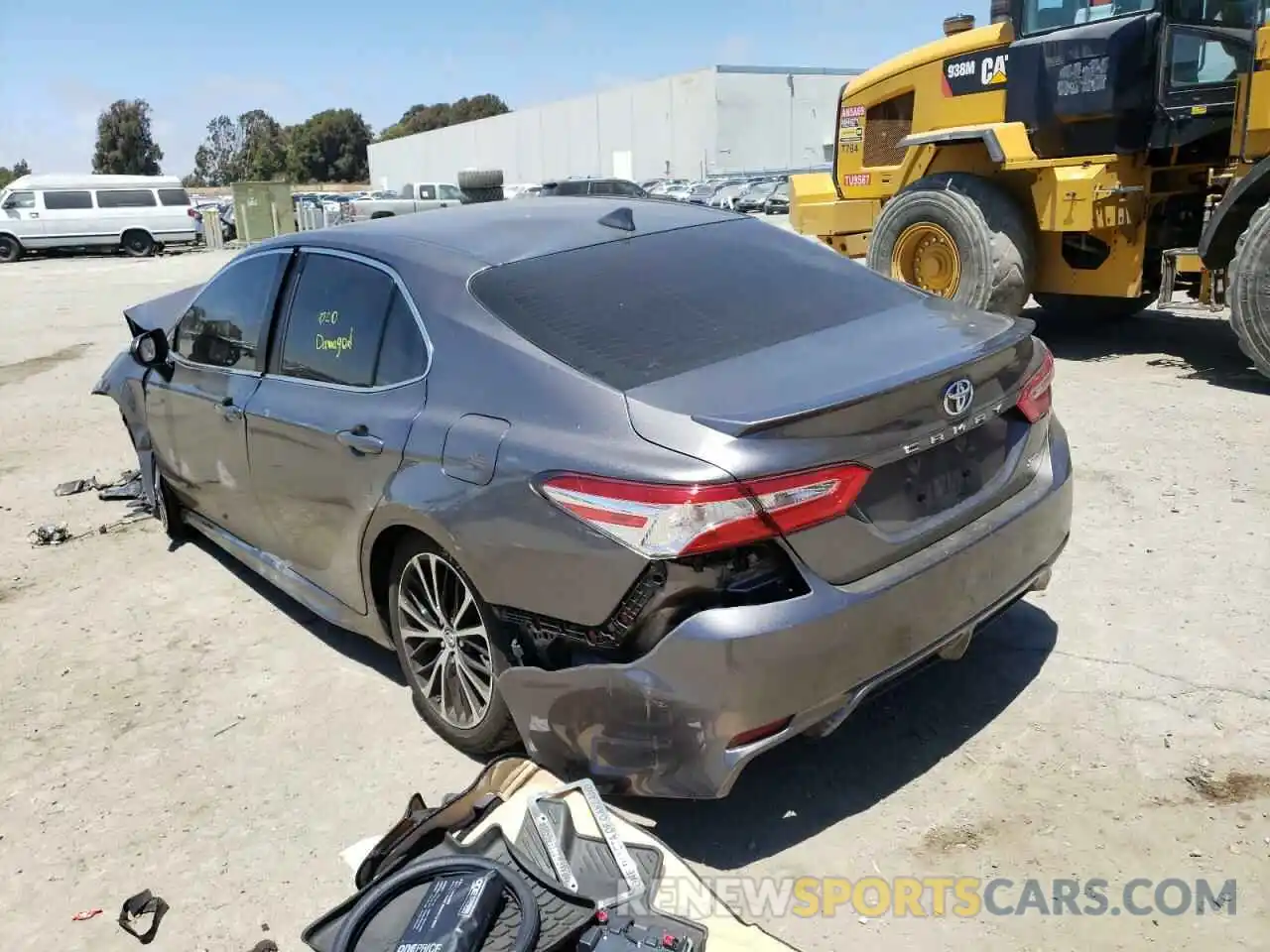 3 Photograph of a damaged car 4T1G11AKXLU907655 TOYOTA CAMRY 2020