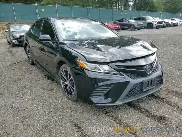 13 Photograph of a damaged car 4T1G11AKXLU910619 TOYOTA CAMRY 2020