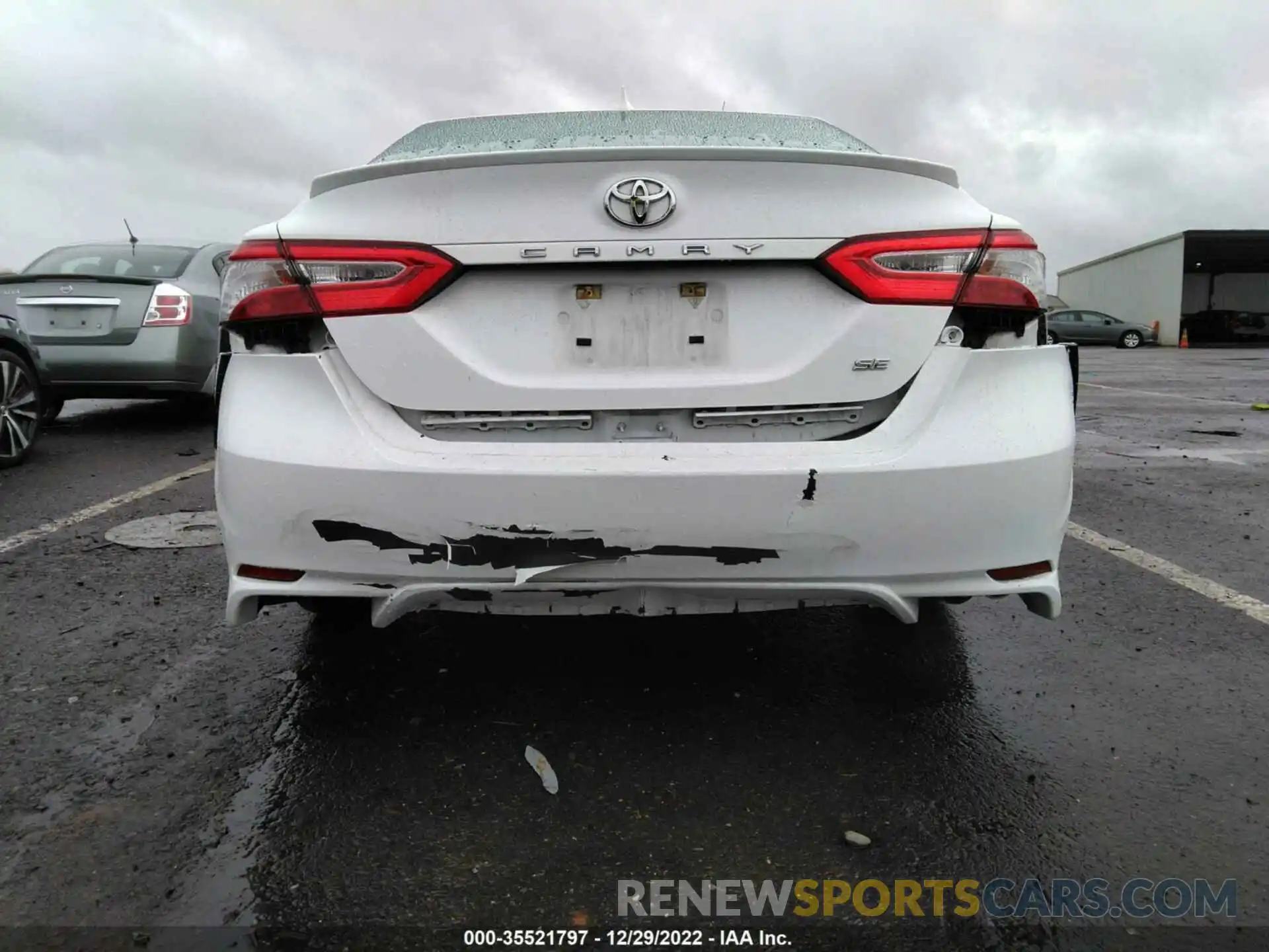 6 Photograph of a damaged car 4T1G11AKXLU914587 TOYOTA CAMRY 2020