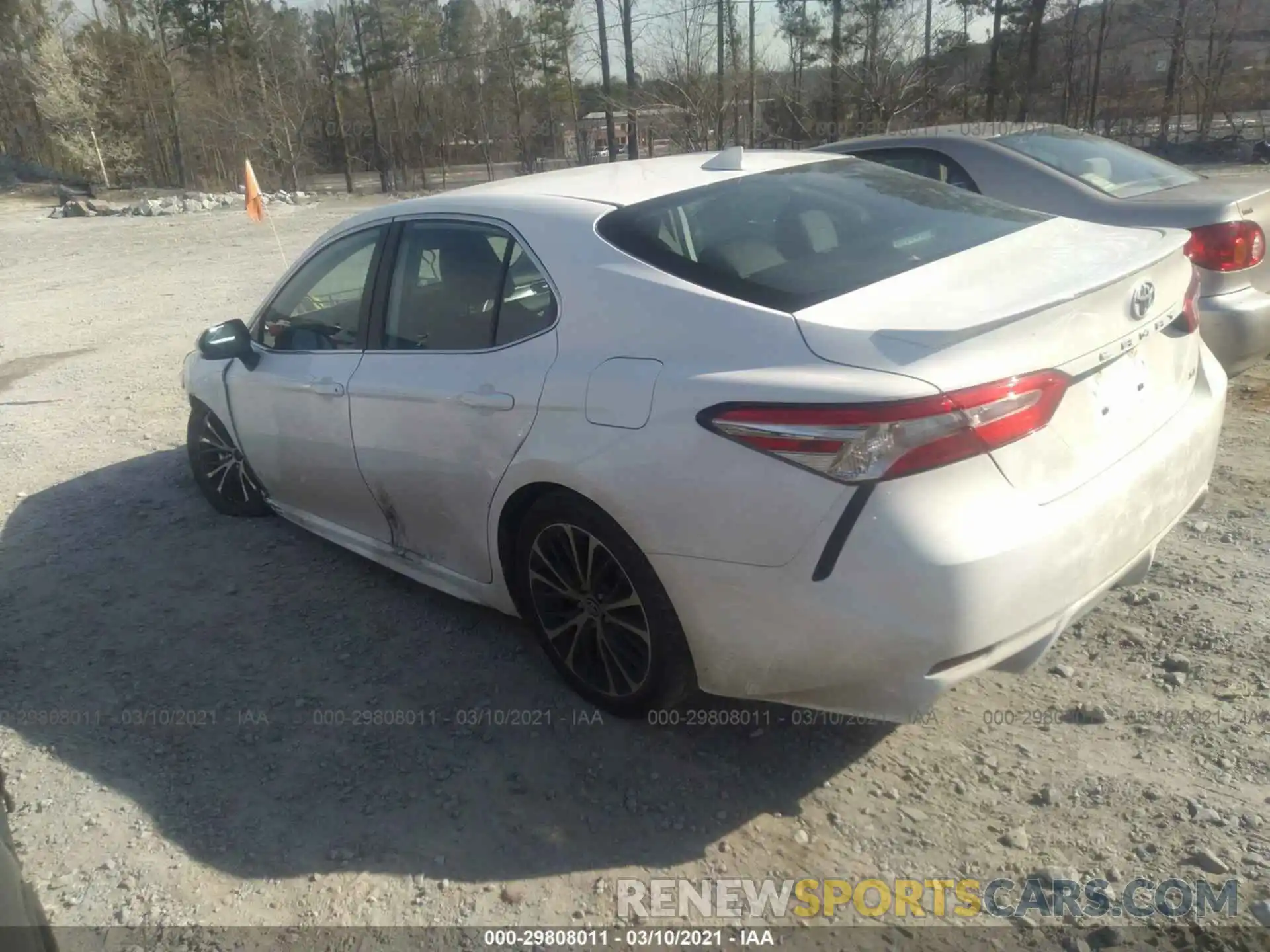 3 Photograph of a damaged car 4T1G11AKXLU926710 TOYOTA CAMRY 2020