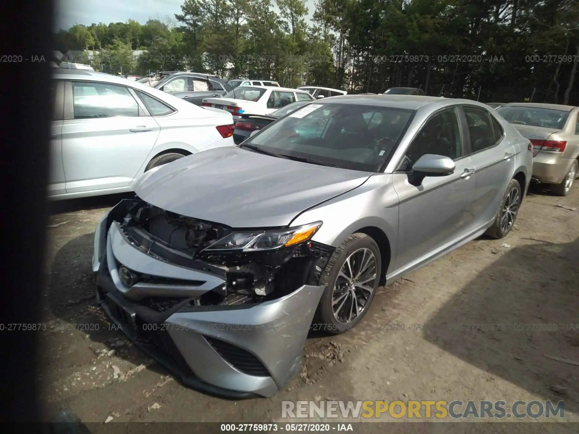 2 Photograph of a damaged car 4T1G11AKXLU930966 TOYOTA CAMRY 2020