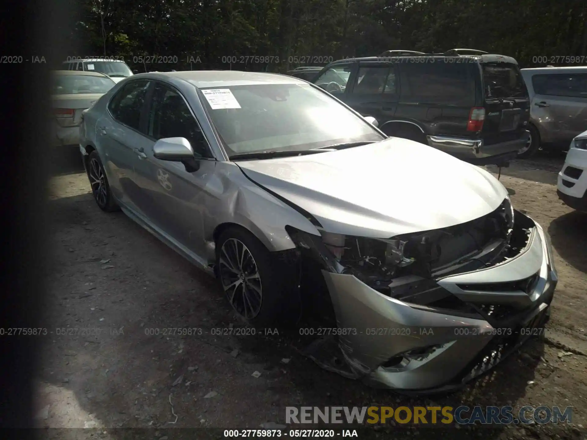 6 Photograph of a damaged car 4T1G11AKXLU930966 TOYOTA CAMRY 2020