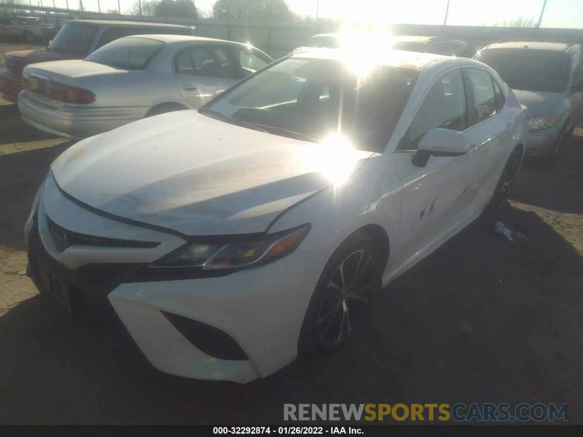 2 Photograph of a damaged car 4T1G11AKXLU931812 TOYOTA CAMRY 2020