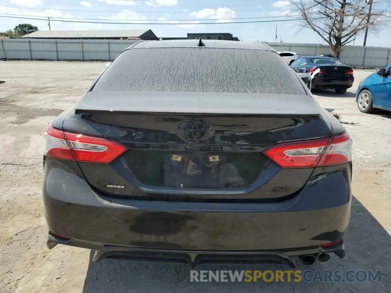6 Photograph of a damaged car 4T1G11AKXLU947640 TOYOTA CAMRY 2020