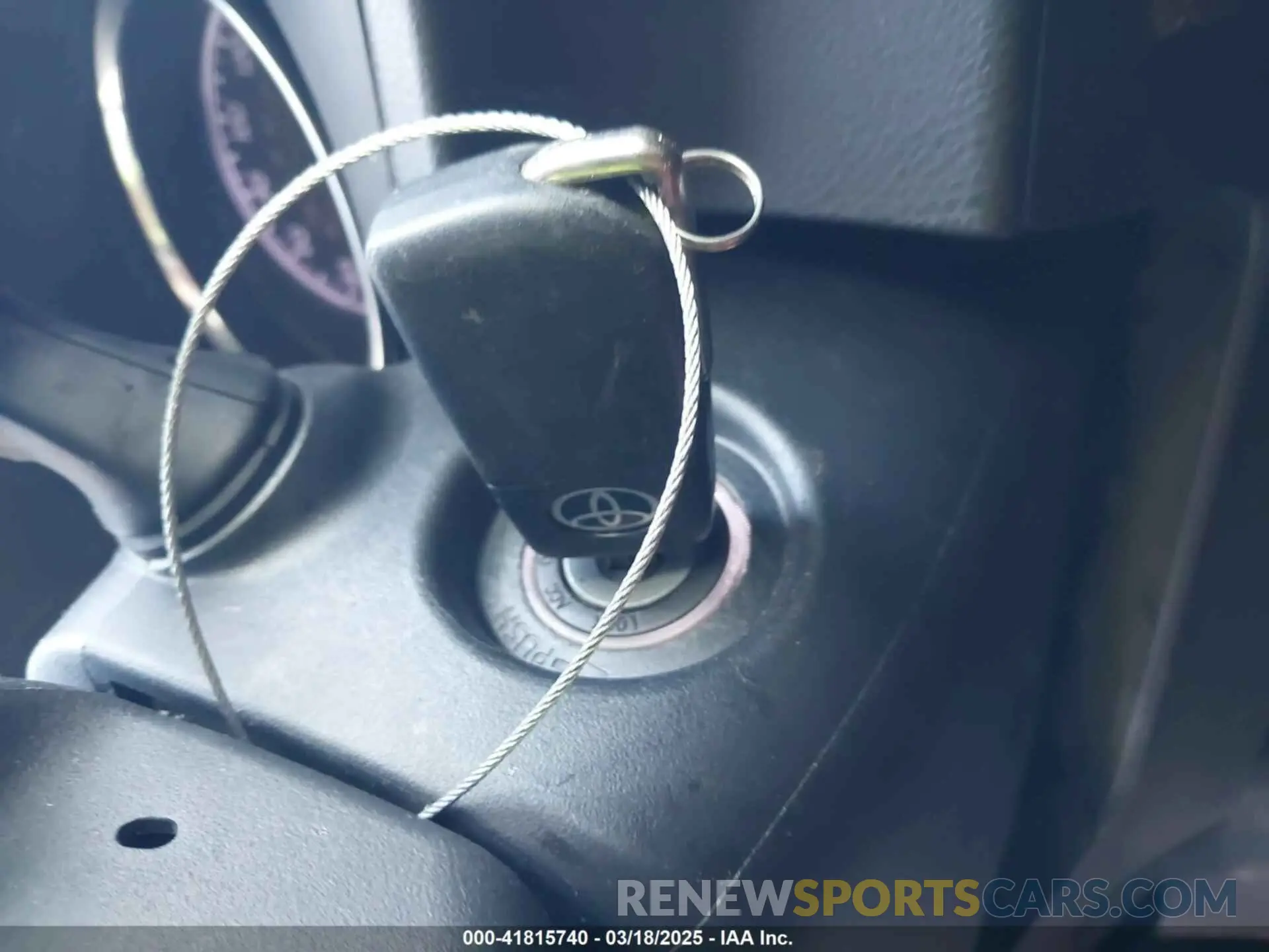11 Photograph of a damaged car 4T1G11AKXLU950246 TOYOTA CAMRY 2020