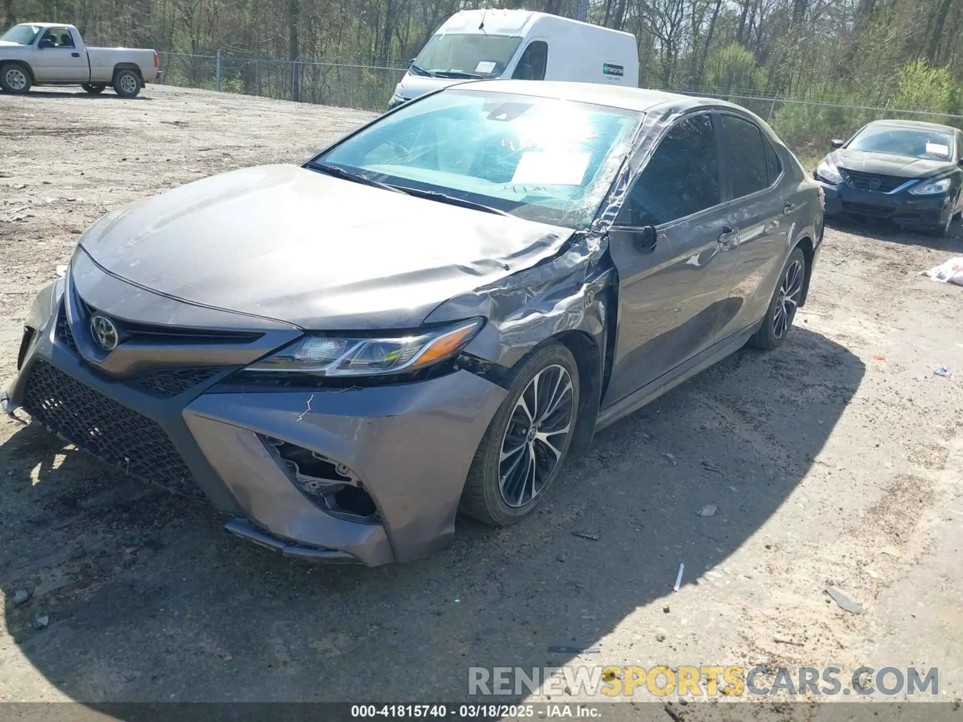 2 Photograph of a damaged car 4T1G11AKXLU950246 TOYOTA CAMRY 2020