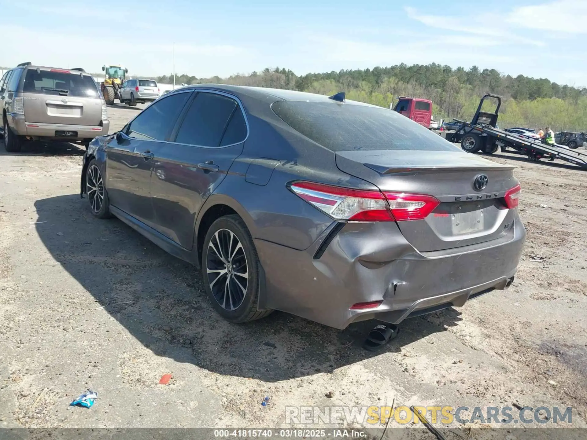 3 Photograph of a damaged car 4T1G11AKXLU950246 TOYOTA CAMRY 2020