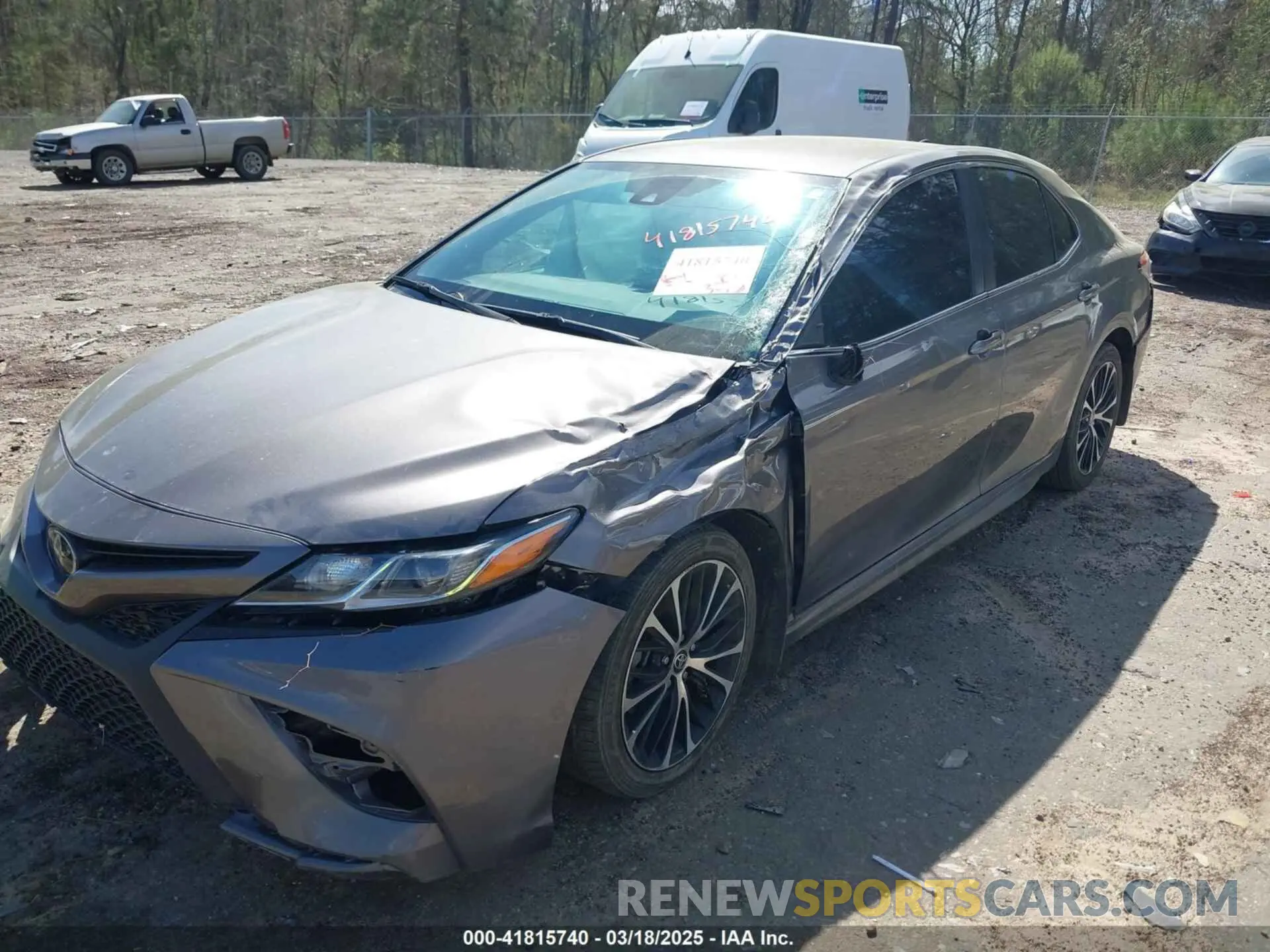 6 Photograph of a damaged car 4T1G11AKXLU950246 TOYOTA CAMRY 2020