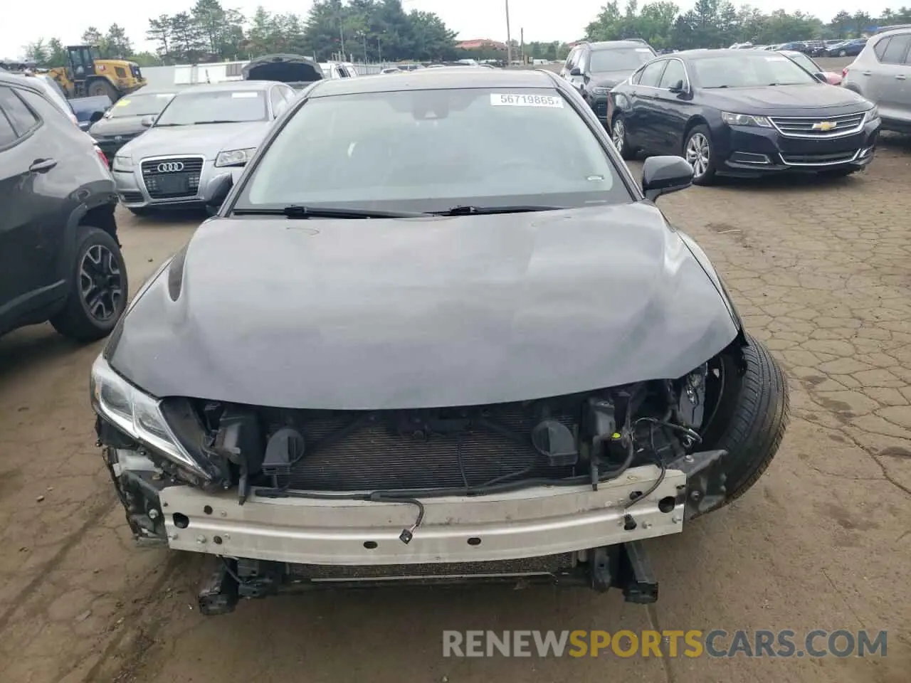 5 Photograph of a damaged car 4T1G11AKXLU957262 TOYOTA CAMRY 2020