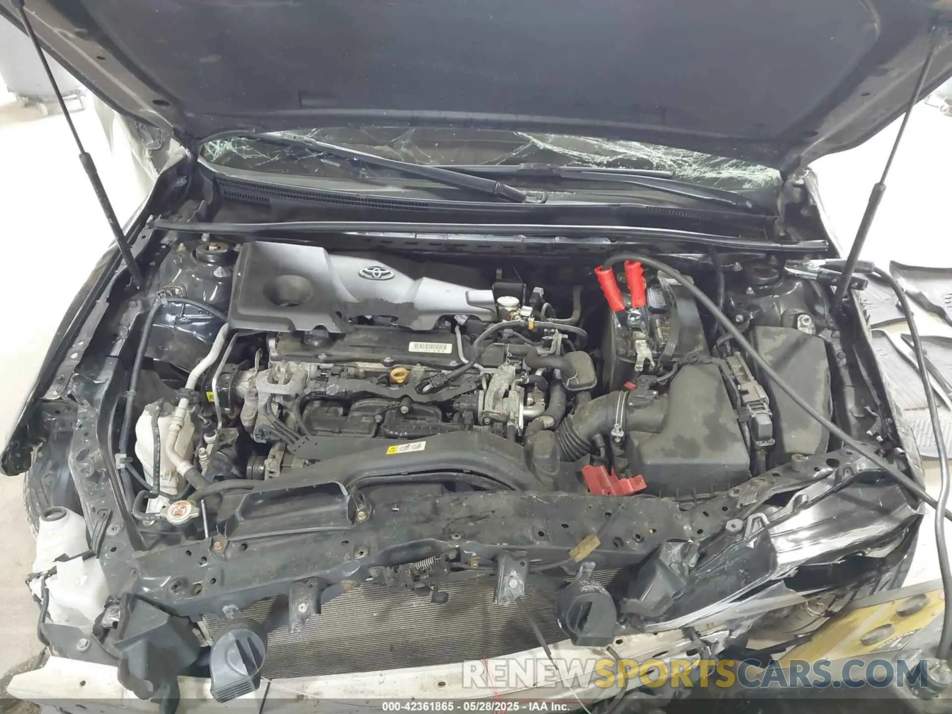 10 Photograph of a damaged car 4T1G11AKXLU962638 TOYOTA CAMRY 2020