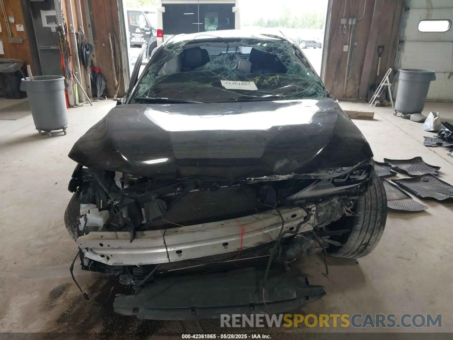 11 Photograph of a damaged car 4T1G11AKXLU962638 TOYOTA CAMRY 2020