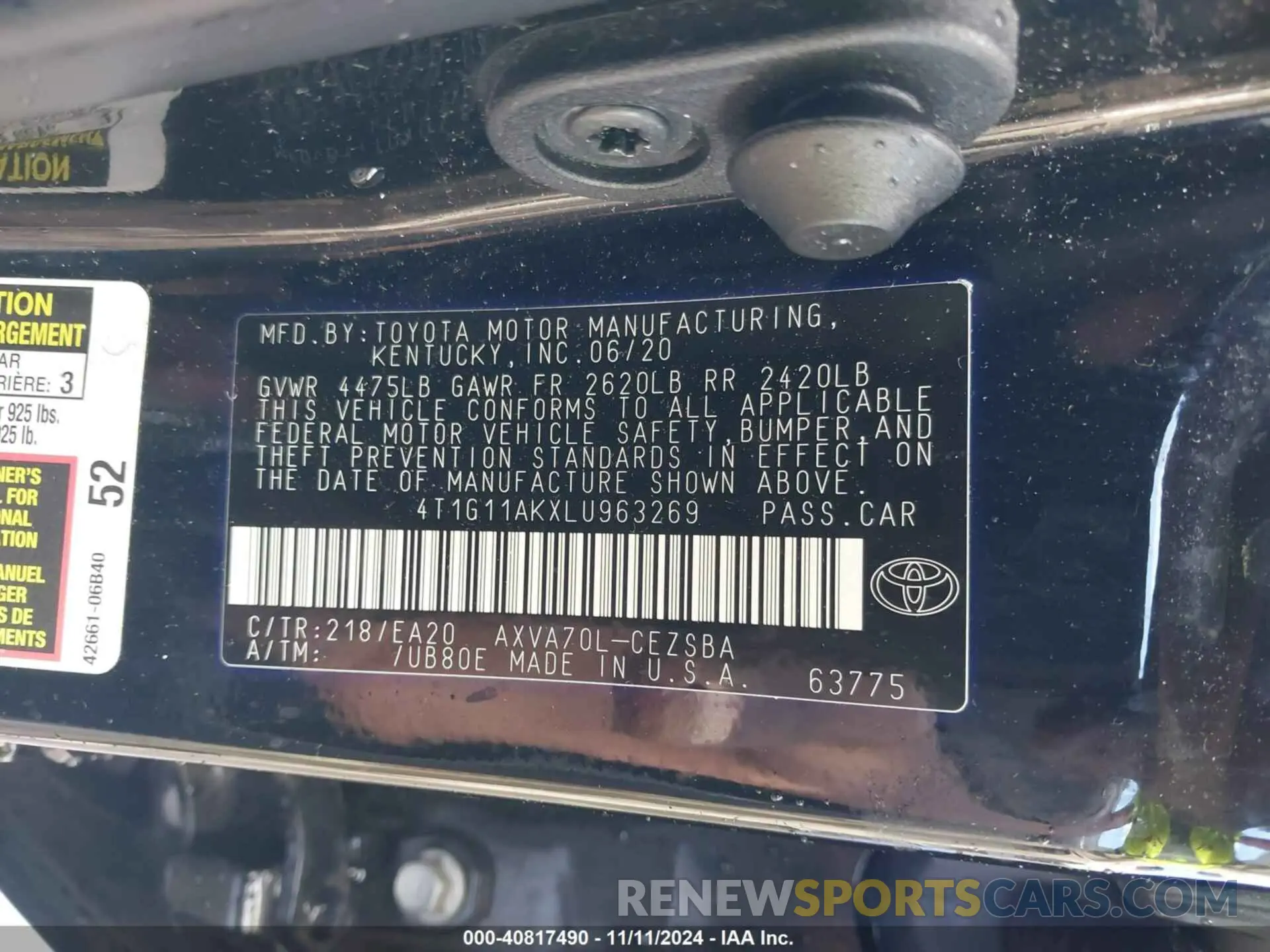 9 Photograph of a damaged car 4T1G11AKXLU963269 TOYOTA CAMRY 2020