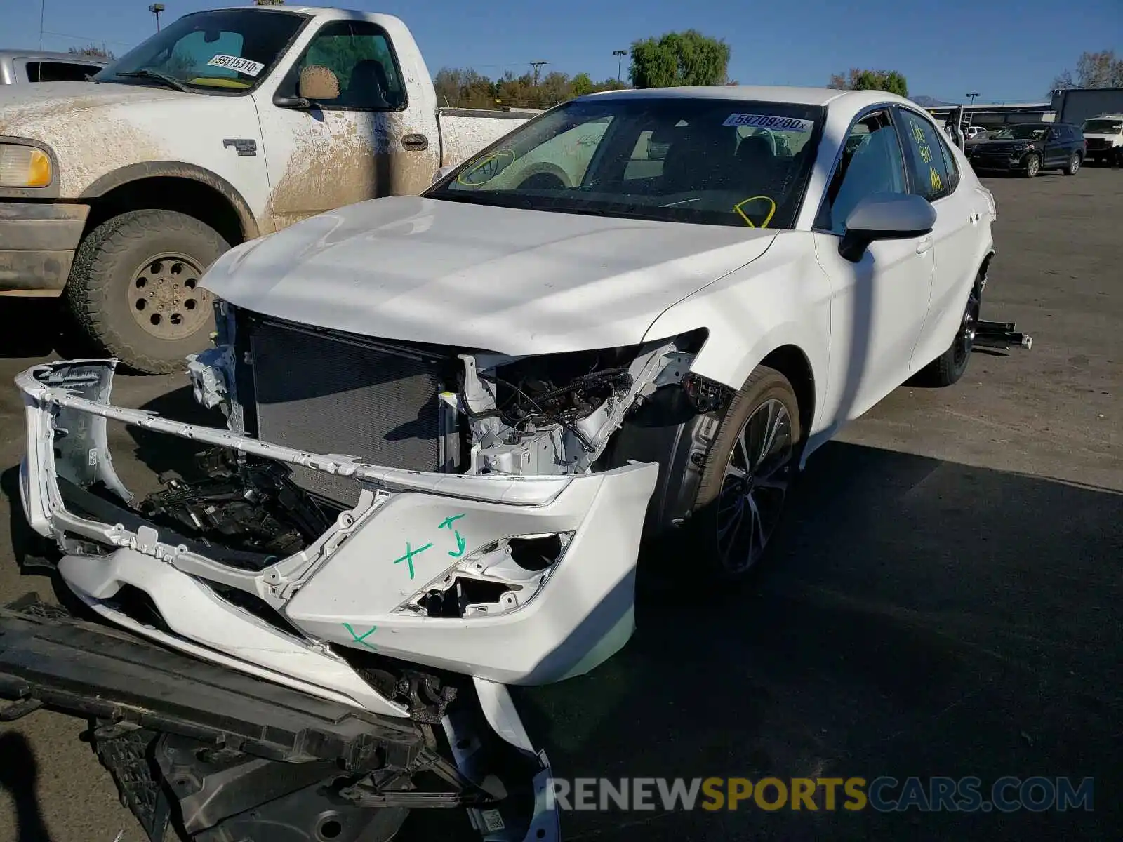 2 Photograph of a damaged car 4T1G11AKXLU966415 TOYOTA CAMRY 2020