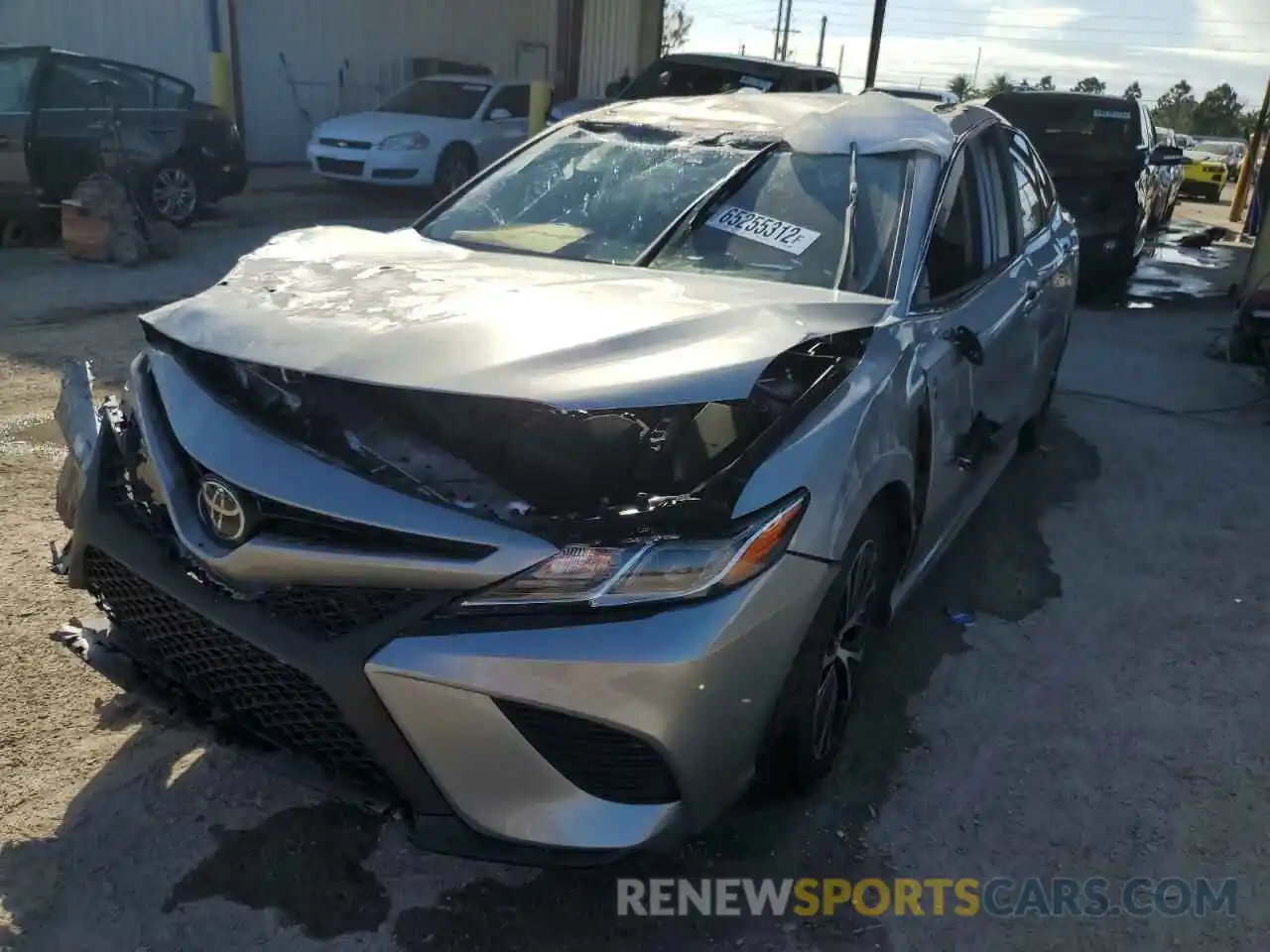 2 Photograph of a damaged car 4T1G11AKXLU968410 TOYOTA CAMRY 2020