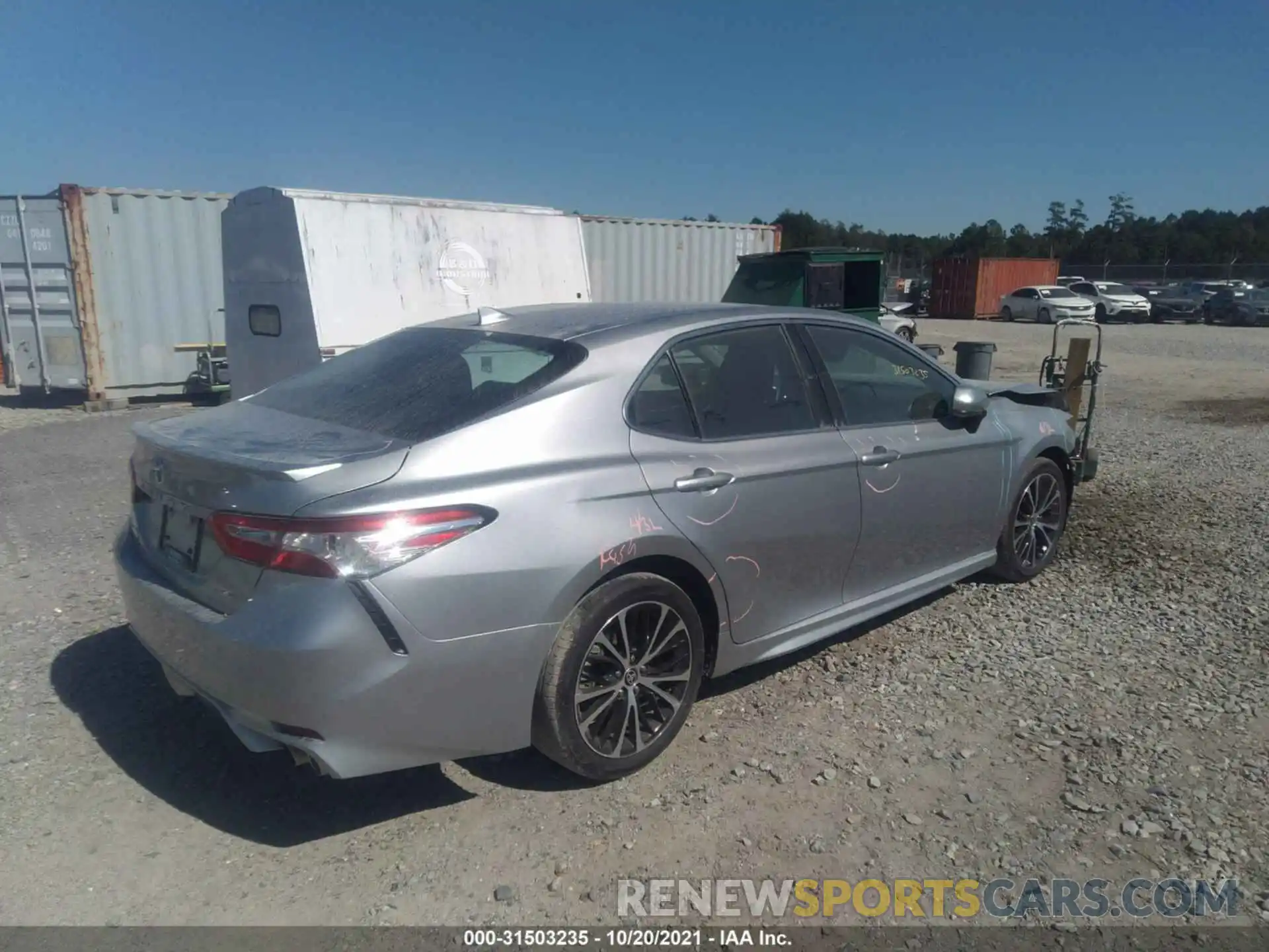 4 Photograph of a damaged car 4T1G11AKXLU972375 TOYOTA CAMRY 2020