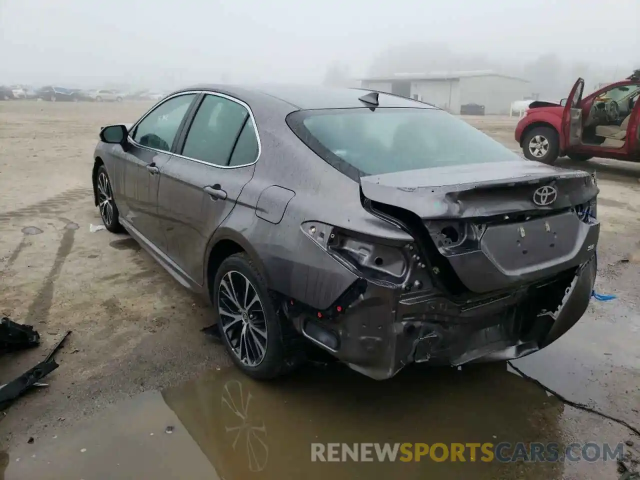 3 Photograph of a damaged car 4T1G11AKXLU981142 TOYOTA CAMRY 2020