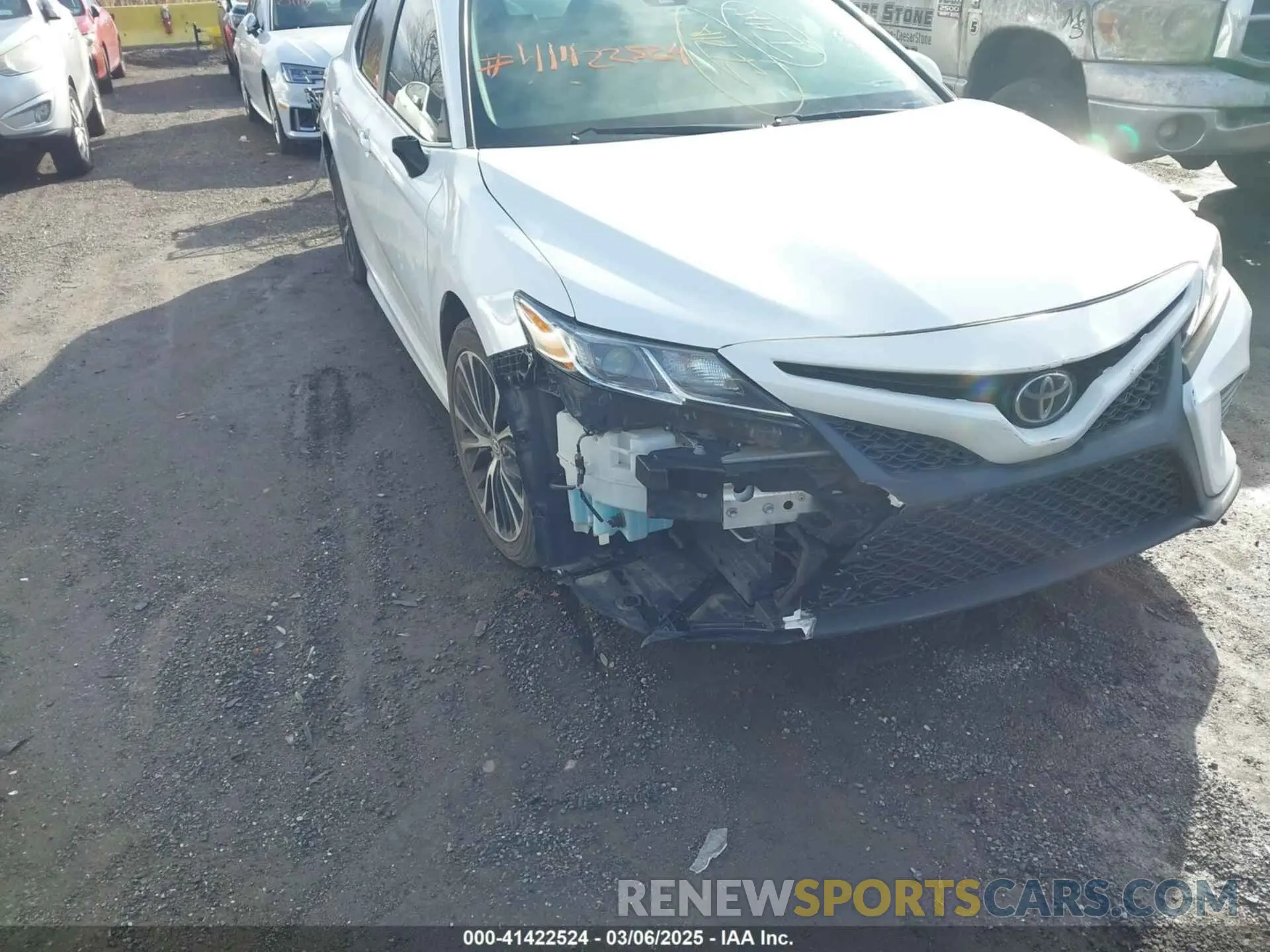 6 Photograph of a damaged car 4T1G11AKXLU983800 TOYOTA CAMRY 2020