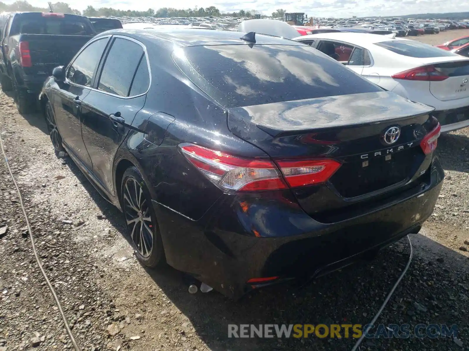 3 Photograph of a damaged car 4T1G11AKXLU986244 TOYOTA CAMRY 2020