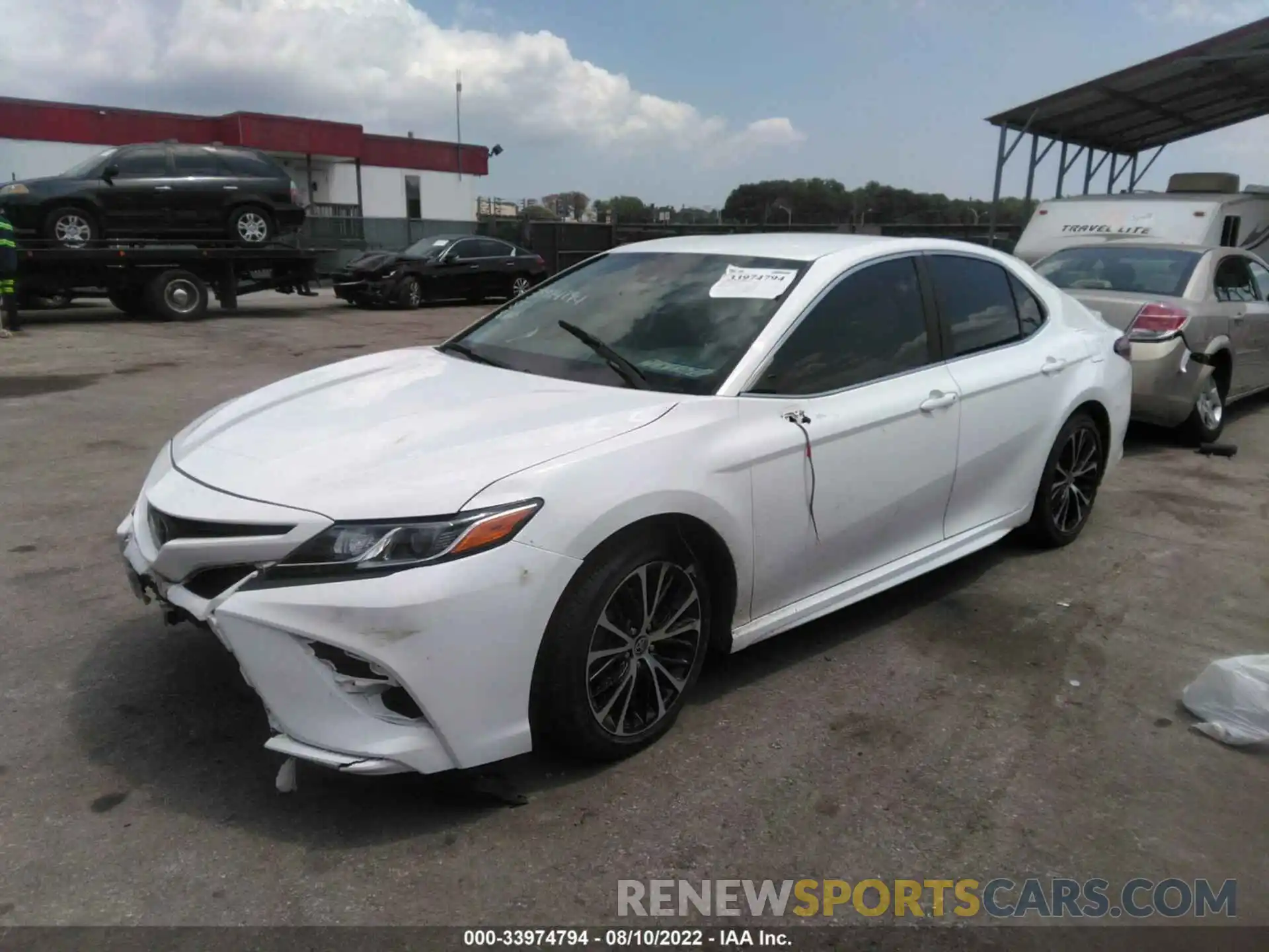 2 Photograph of a damaged car 4T1G11AKXLU998748 TOYOTA CAMRY 2020